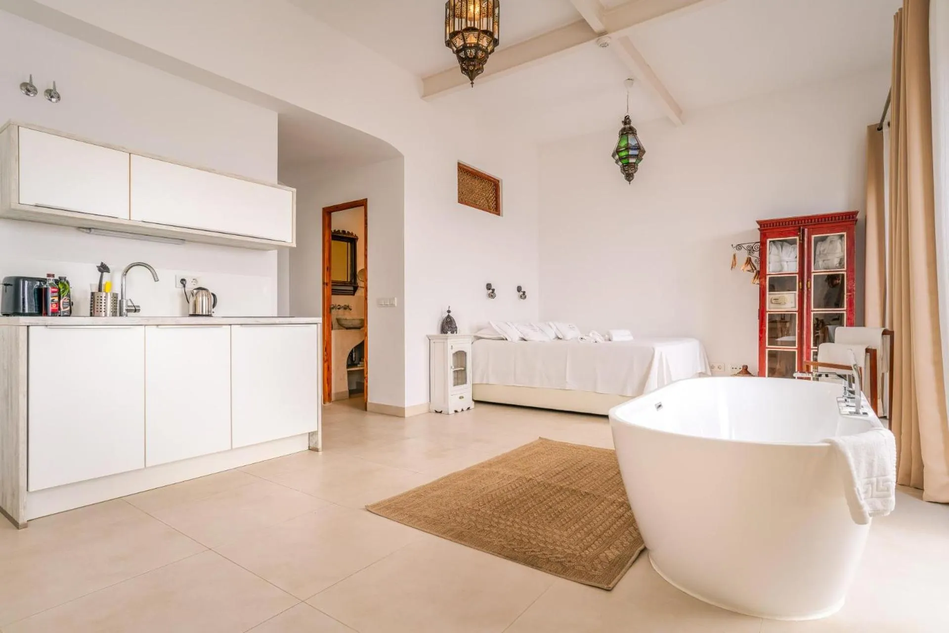 Apartamentos La Residencia Tarifa