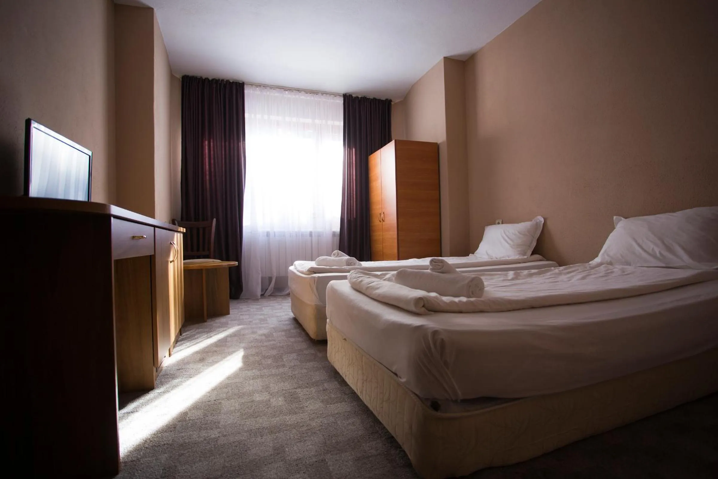 Bedroom, Bed in Family Prim Hotel