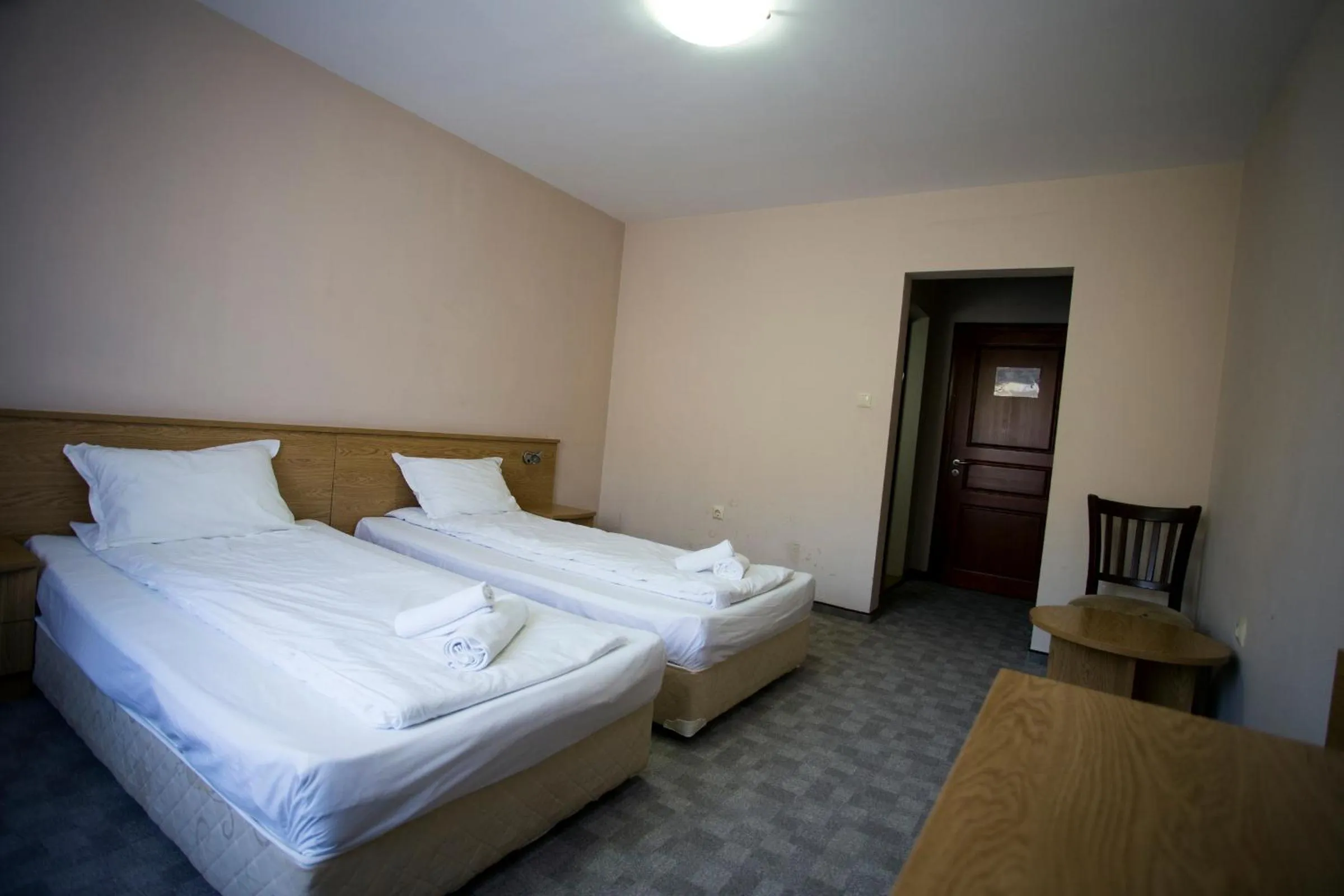 Bedroom, Bed in Family Prim Hotel