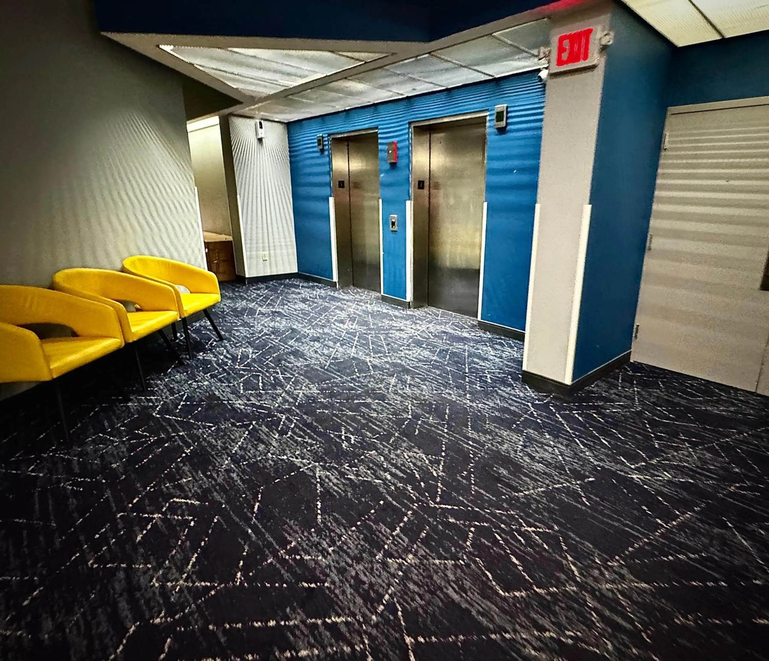 elevator in Comfort Inn & Suites Madison - Airport