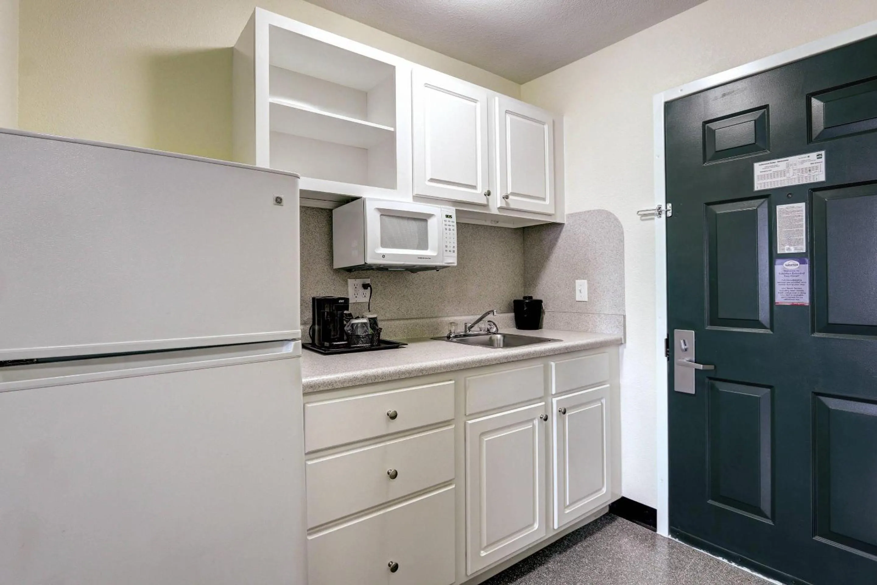 Bedroom in Suburban Studios Westminster Denver North