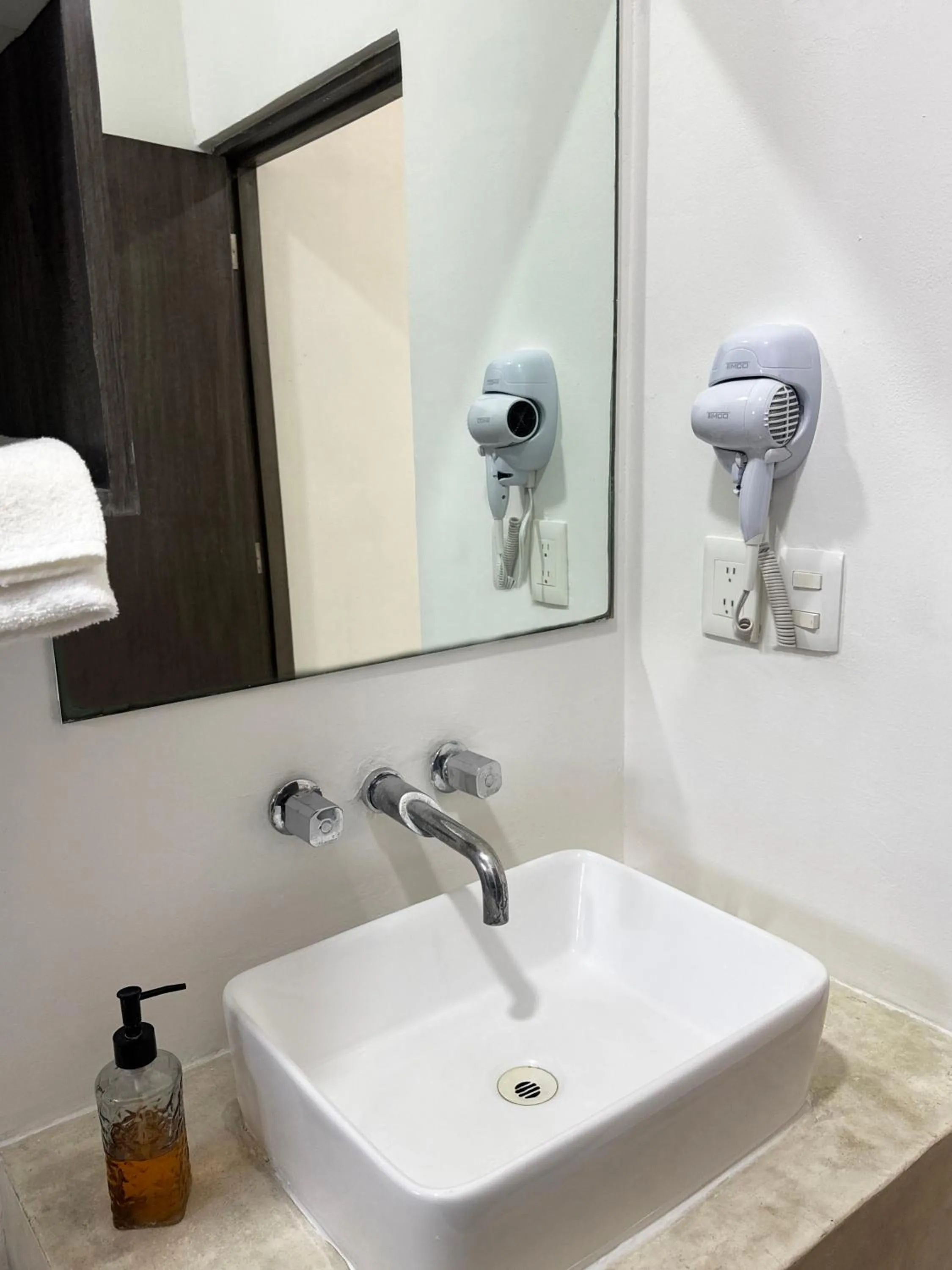 Bathroom in SILVERSANDS Hotel Boutique - 5Th Ave