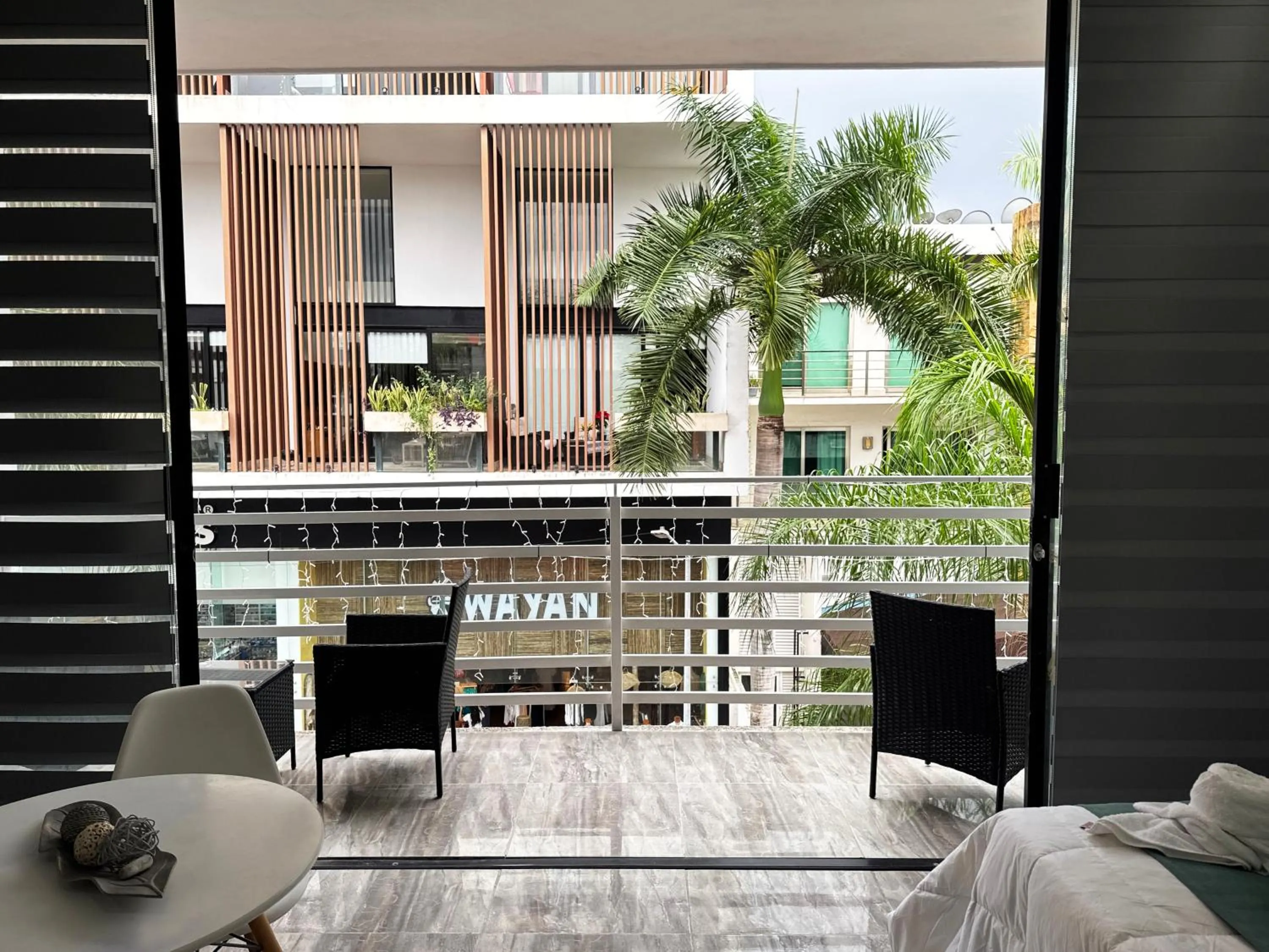 Balcony/Terrace in SILVERSANDS Hotel Boutique - 5Th Ave