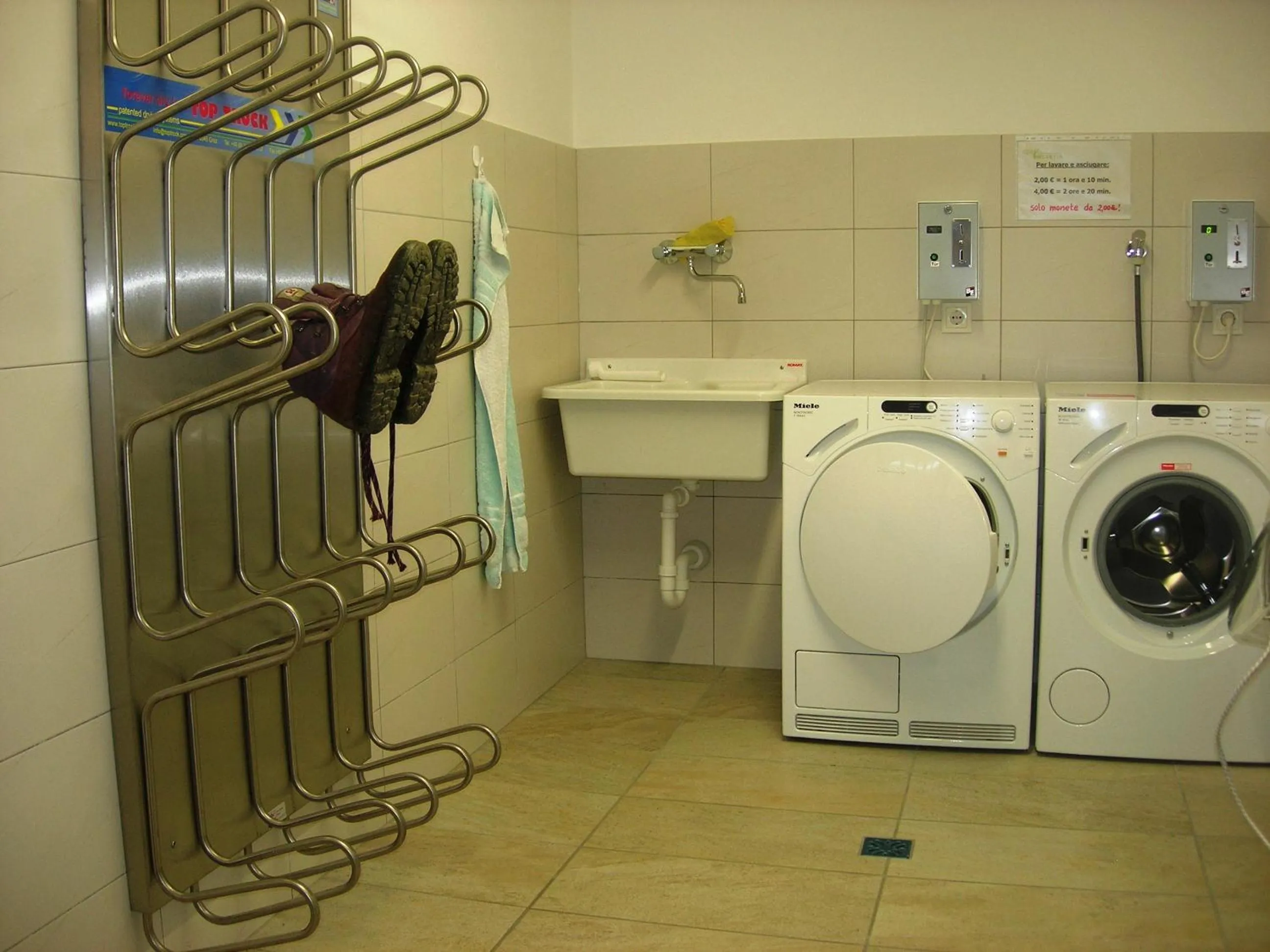 Bathroom in Garni Appartments Helvetia