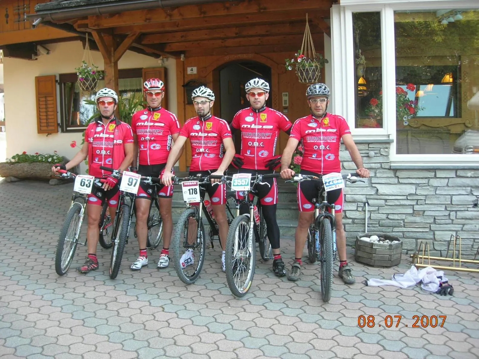 Cycling in Garni Appartments Helvetia