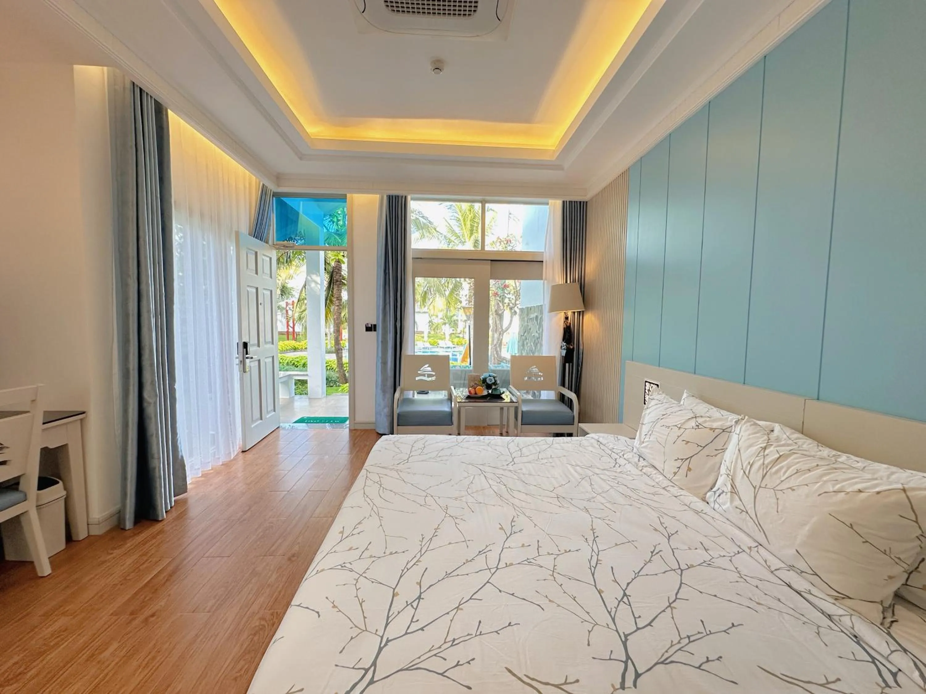 Bed in Carmelina Beach Resort Ho Tram