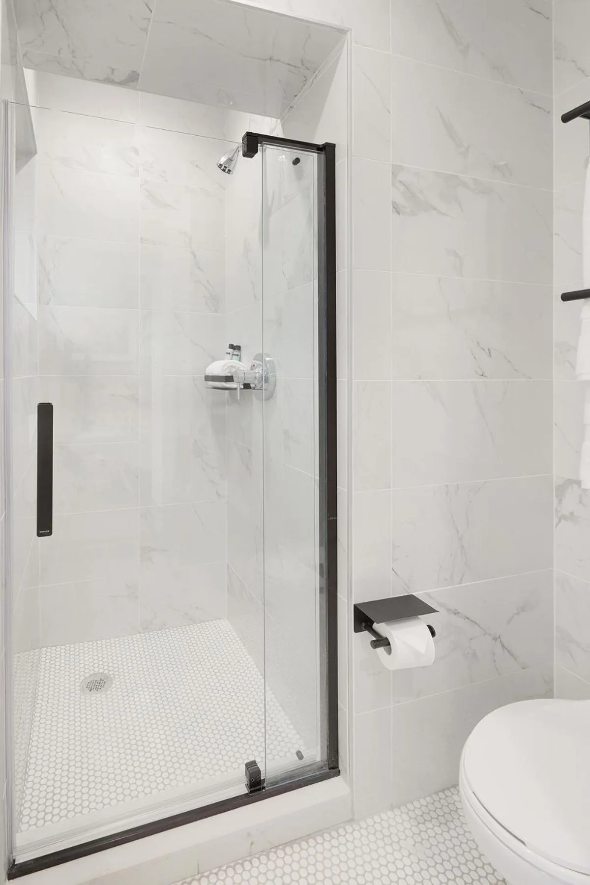 Bathroom in Ocean Treasure Beachside Suites