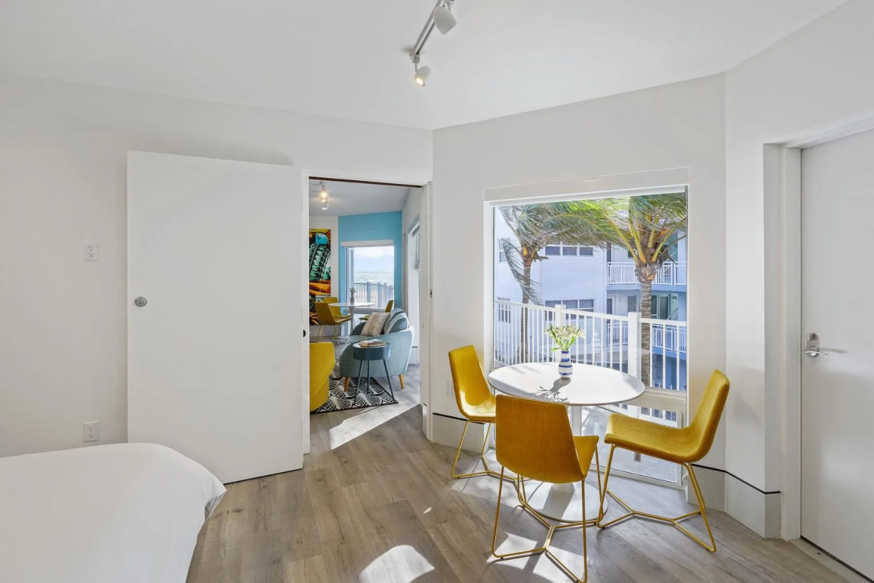 Seating area in Ocean Treasure Beachside Suites