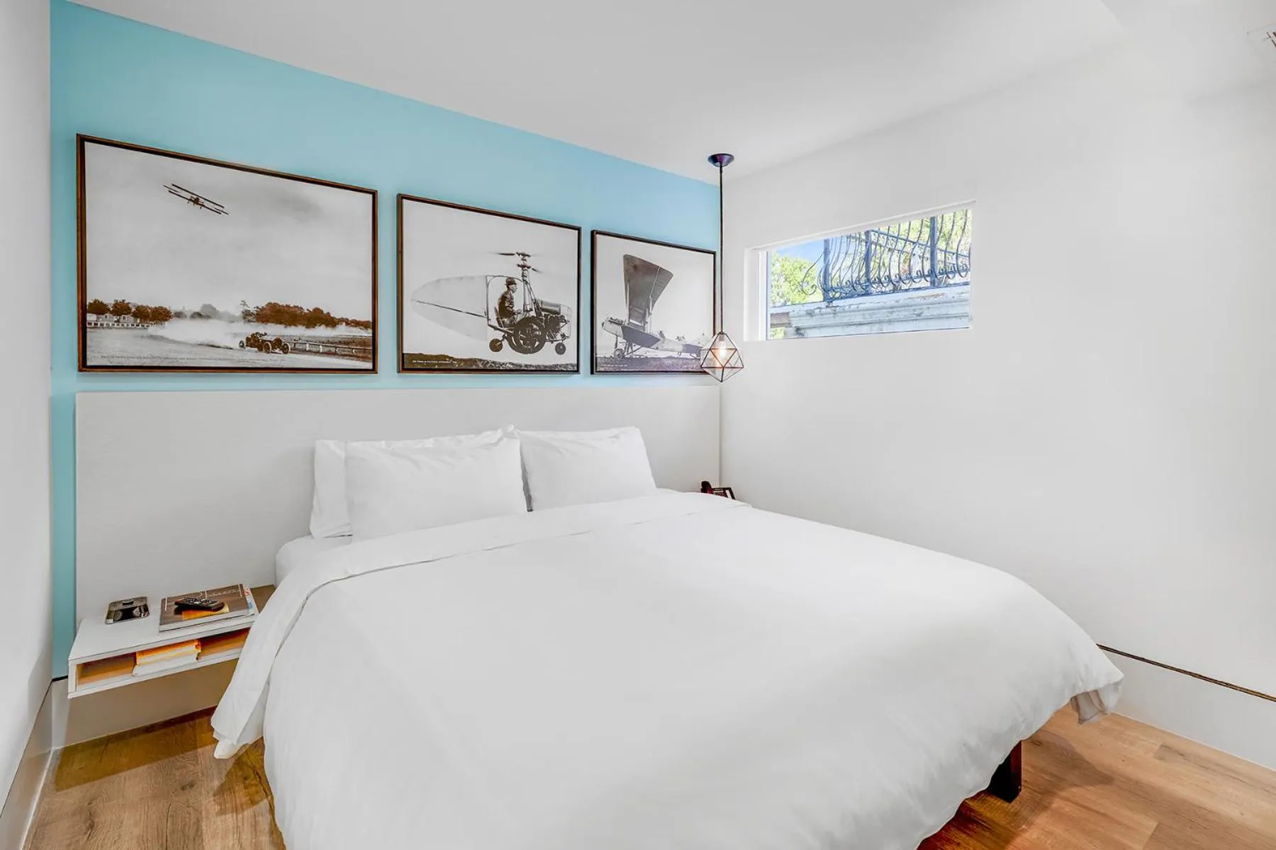 Bed in Ocean Treasure Beachside Suites