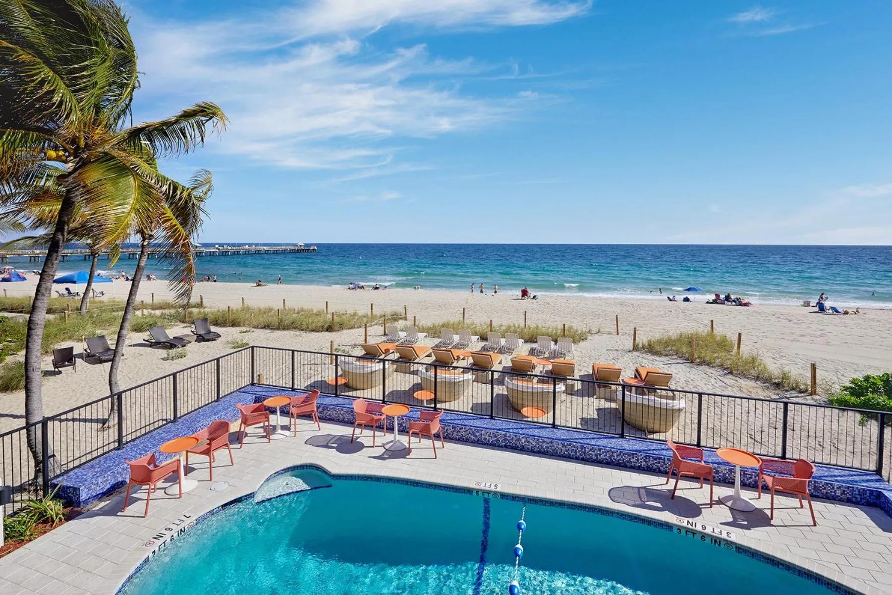 Swimming pool in Ocean Treasure Beachside Suites