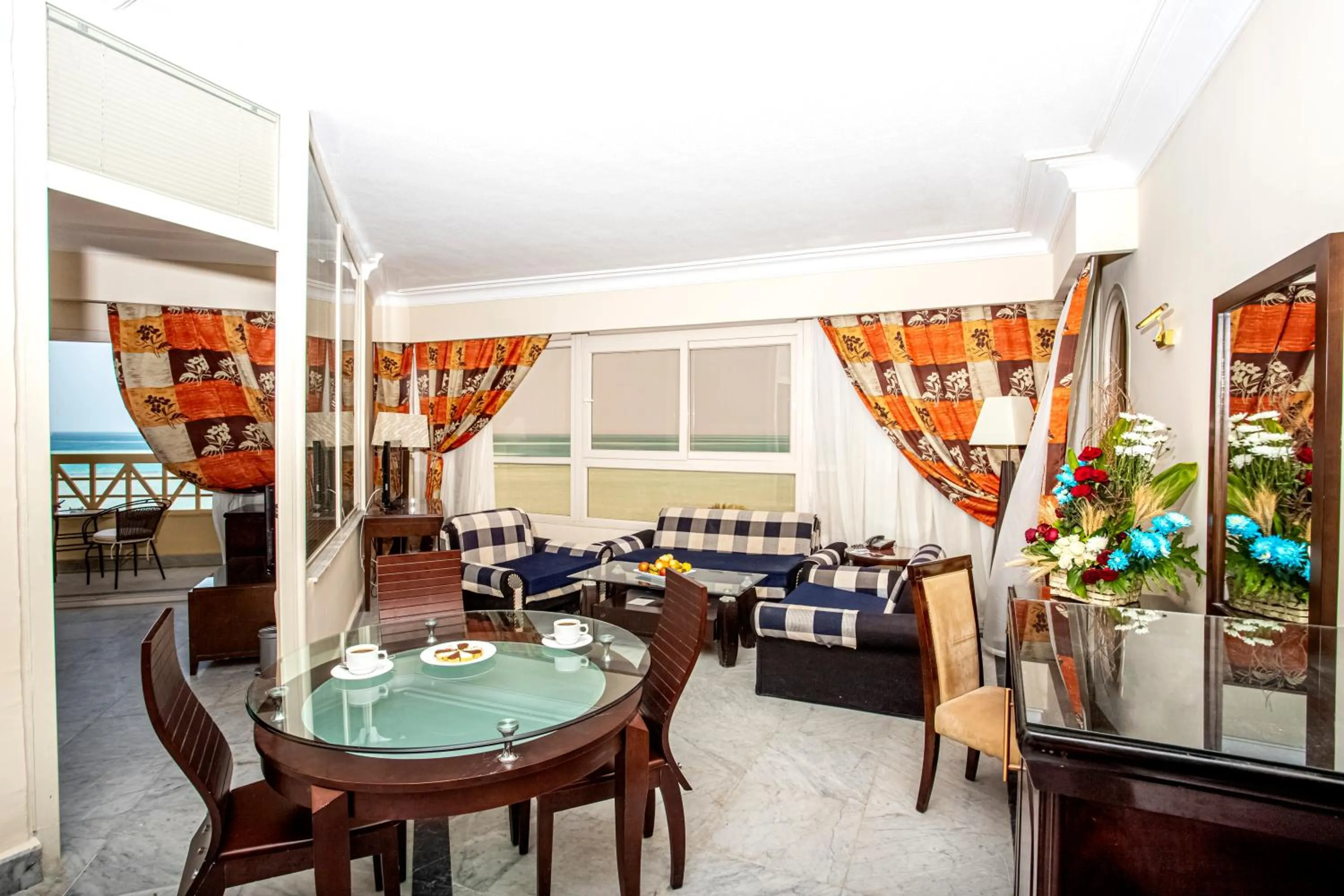 Living room in AMC Royal Hotel & Spa