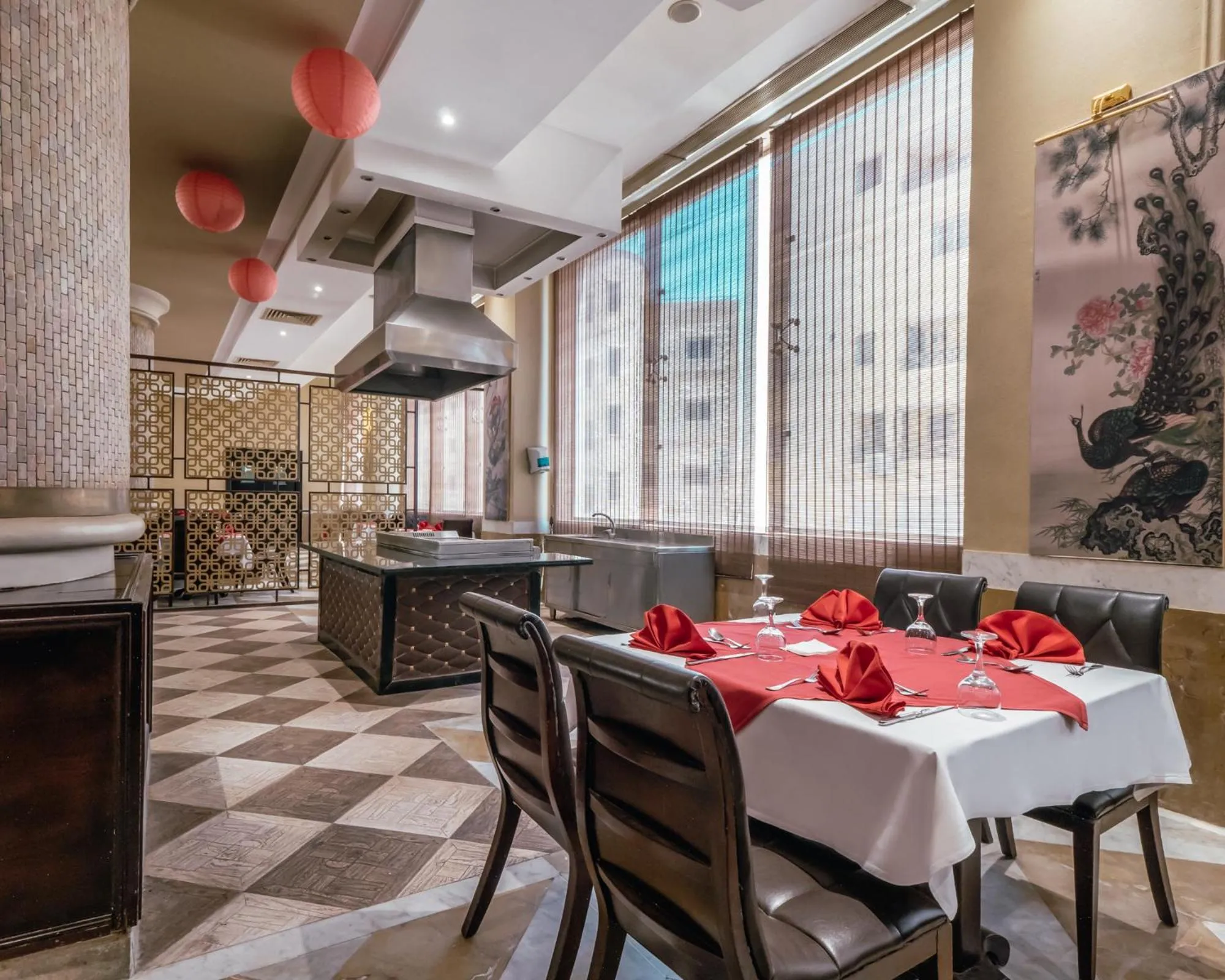 Restaurant/places to eat in AMC Royal Hotel & Spa