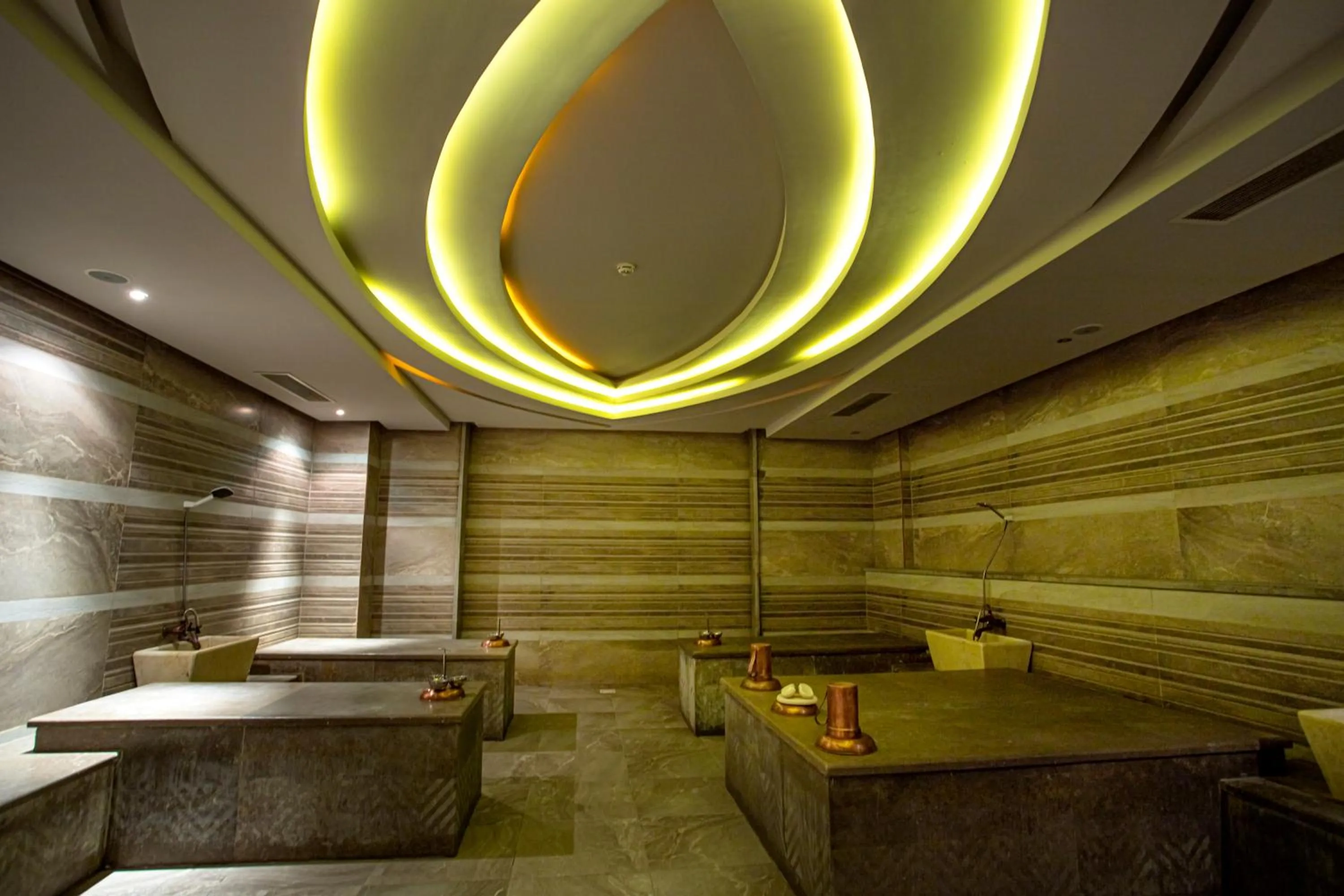 Steam room in AMC Royal Hotel & Spa