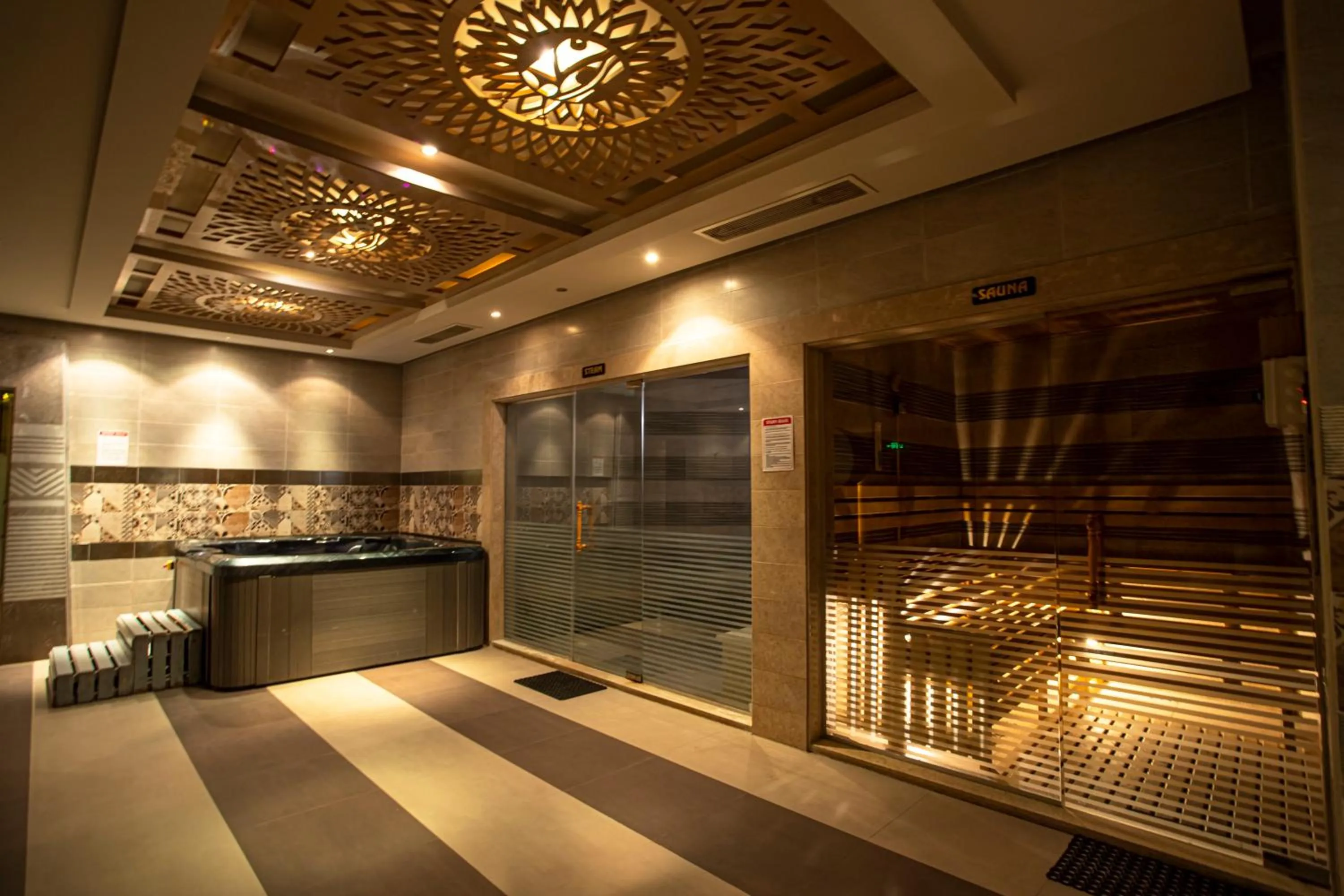 Spa and wellness centre/facilities in AMC Royal Hotel & Spa