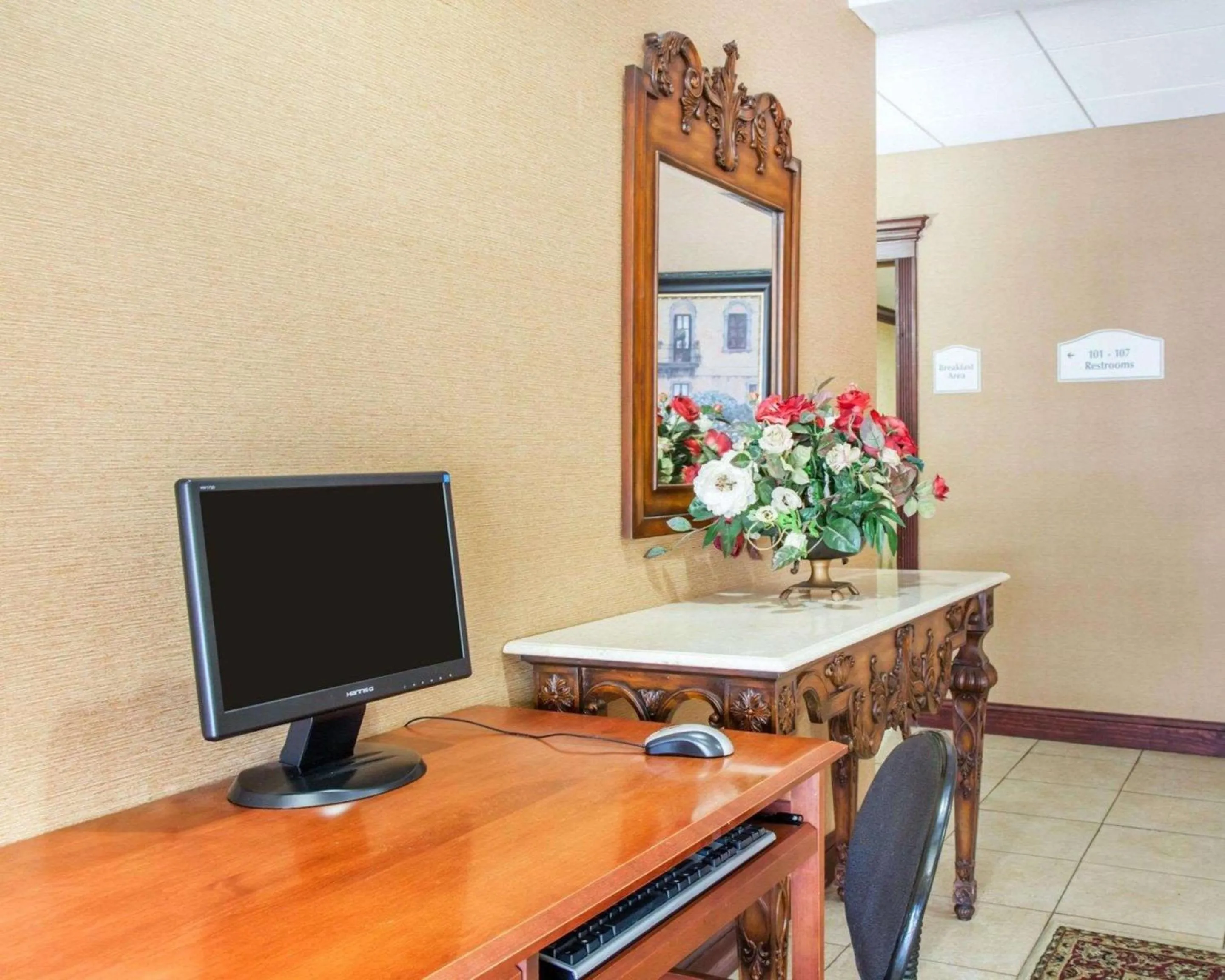 Business facilities in Quality Inn & Suites