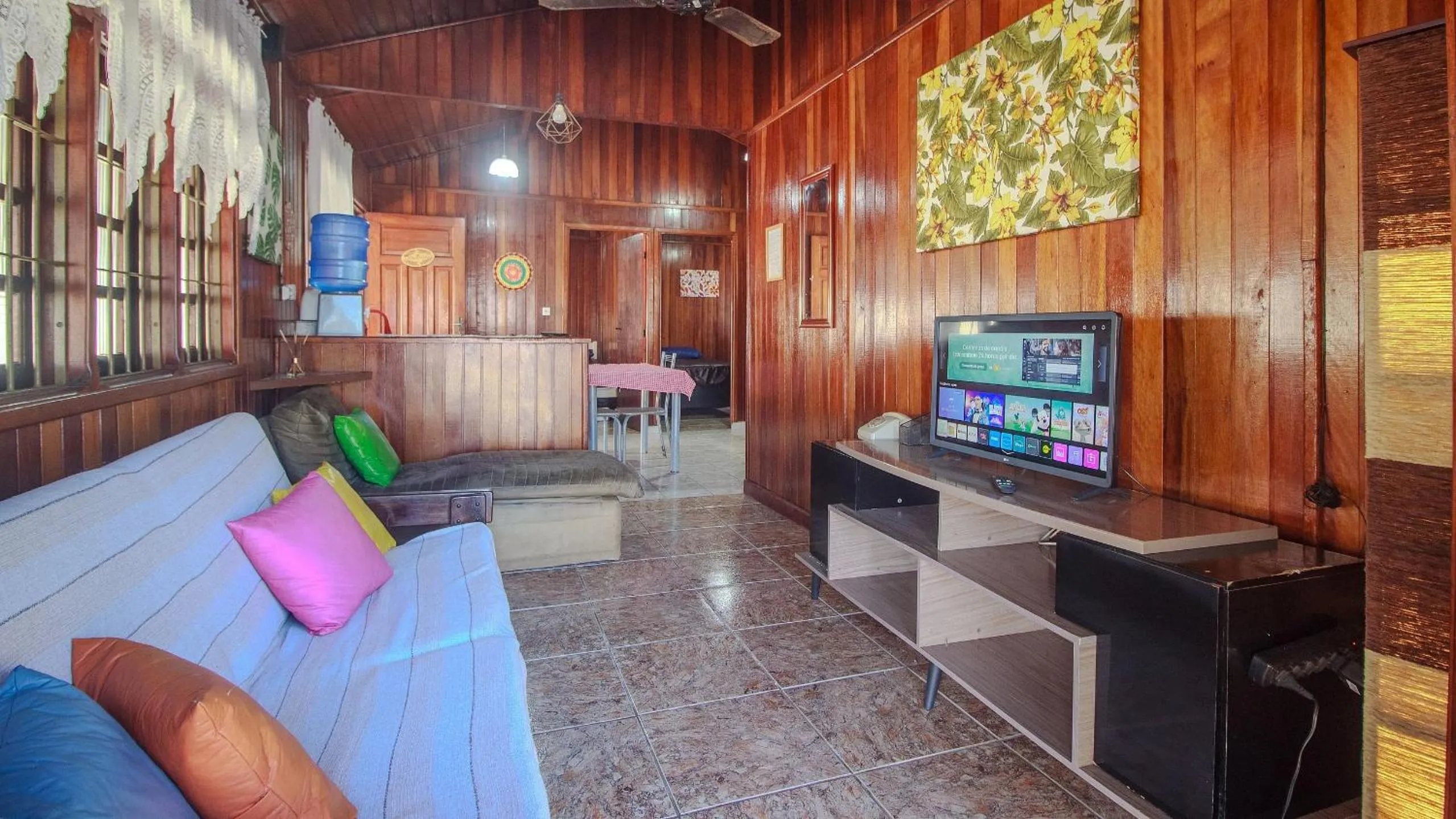 Living room in Piscina Aquecida , SPA, Bilhar, Ar Cond, Wi-Fi