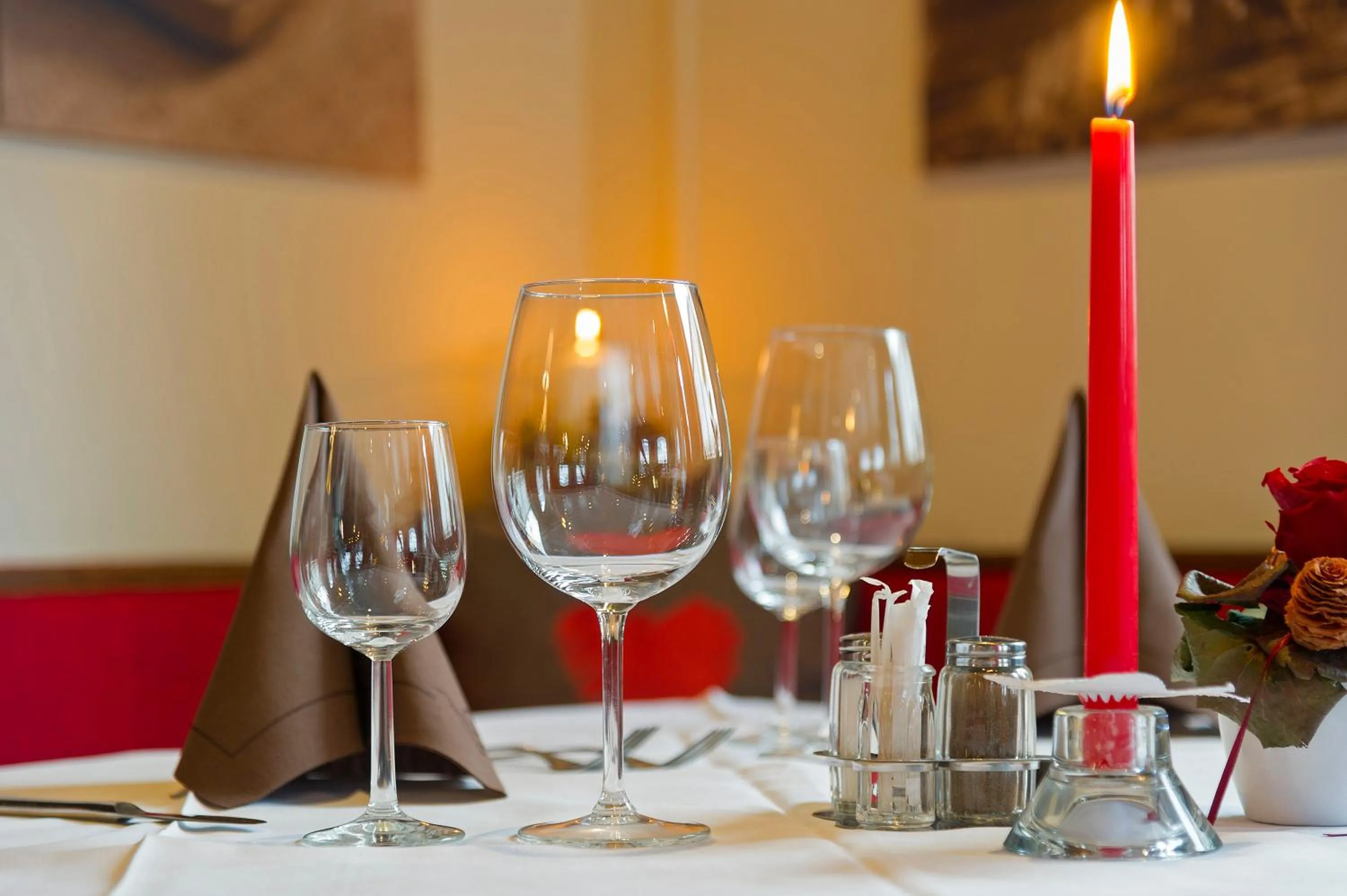 Restaurant/places to eat in Hotel Mondschein