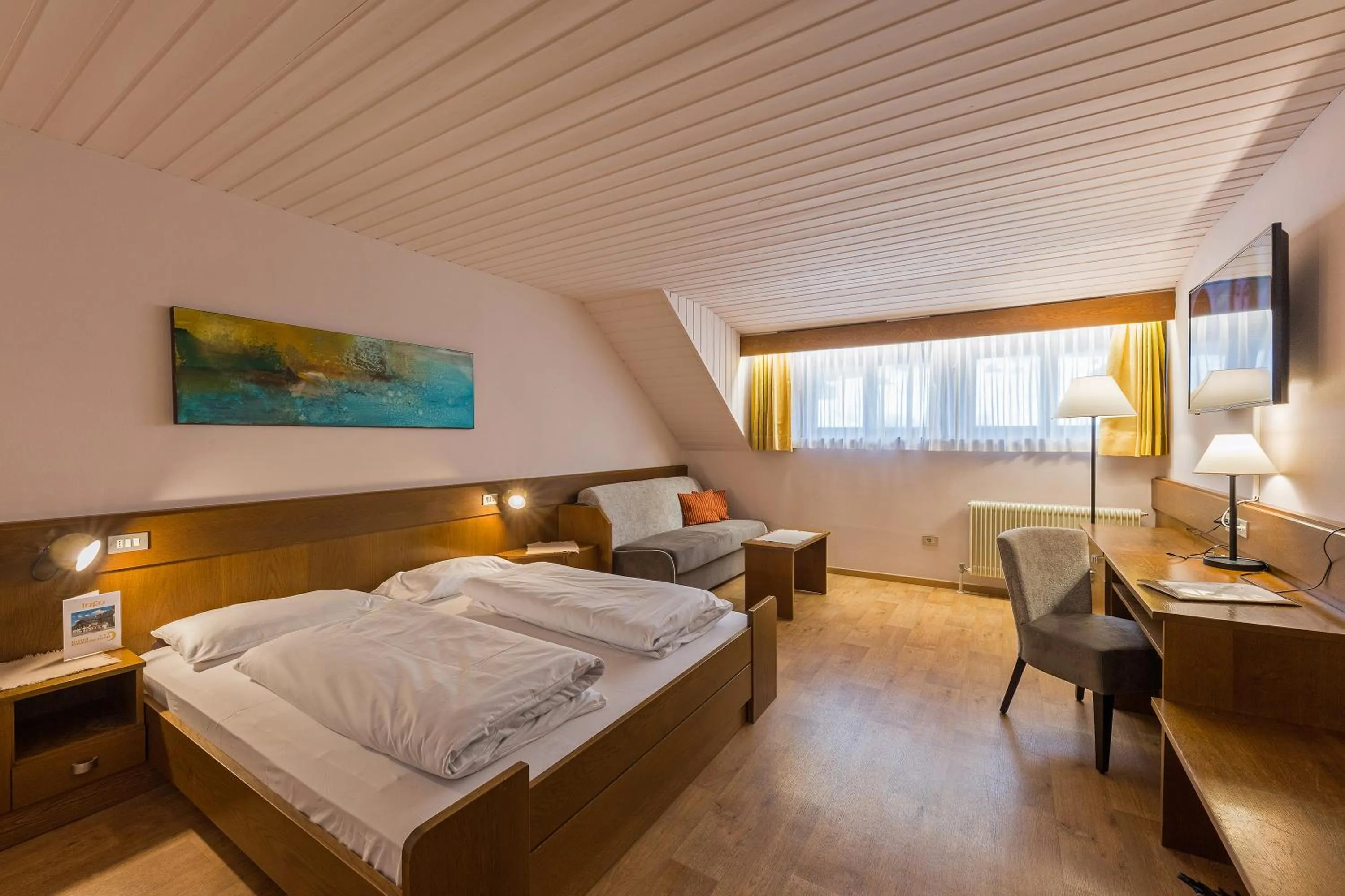 Photo of the whole room, Bed in Hotel Mondschein