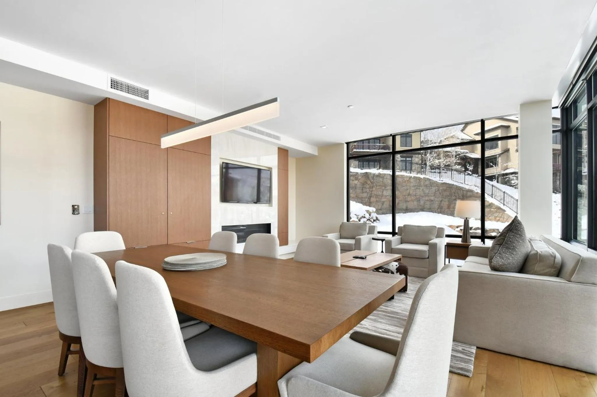 Food and drinks in Lift Park City Condominiums by Vail Resorts