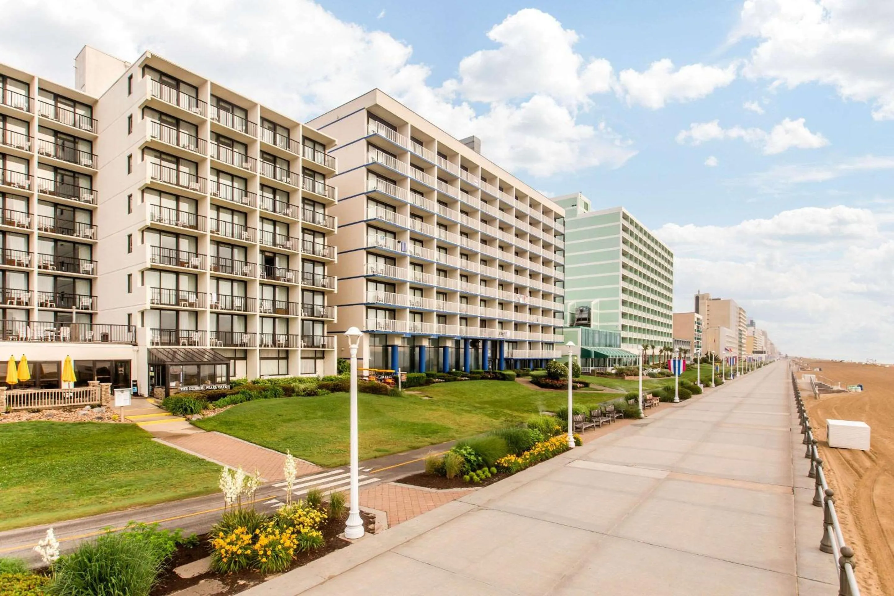 Property building in Coastal Hotel & Suites Virginia Beach - Oceanfront