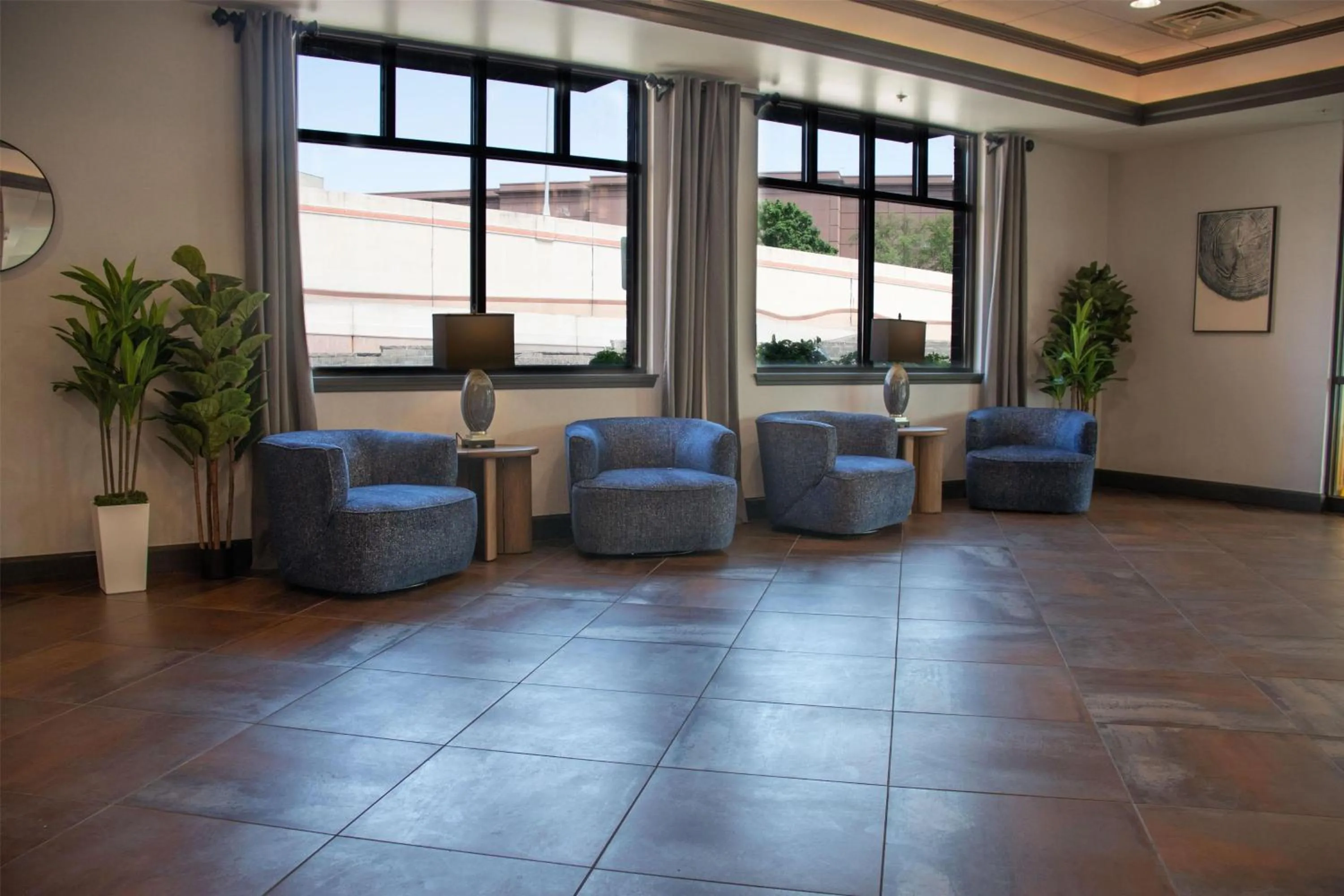 Lobby or reception in Wyndham Bloomington - Mall of America