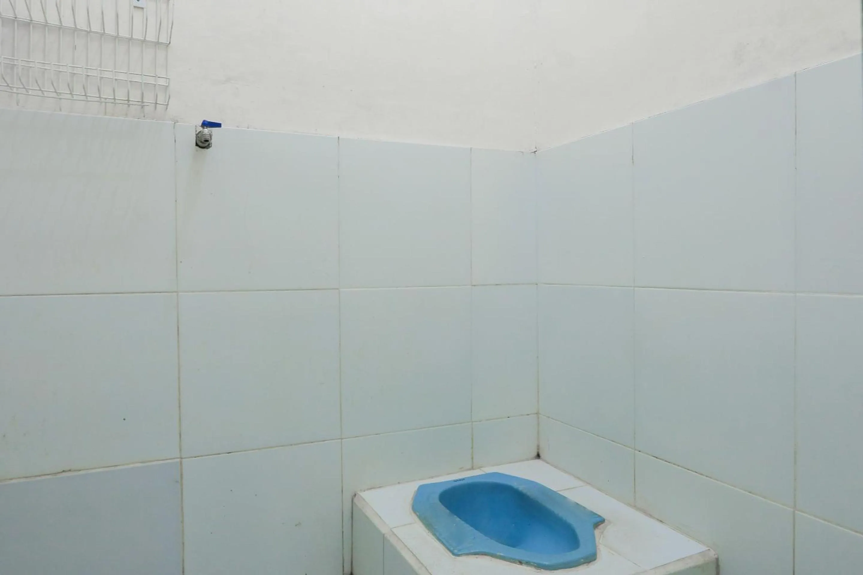 Bathroom in OYO 2371 Islami Family Residence