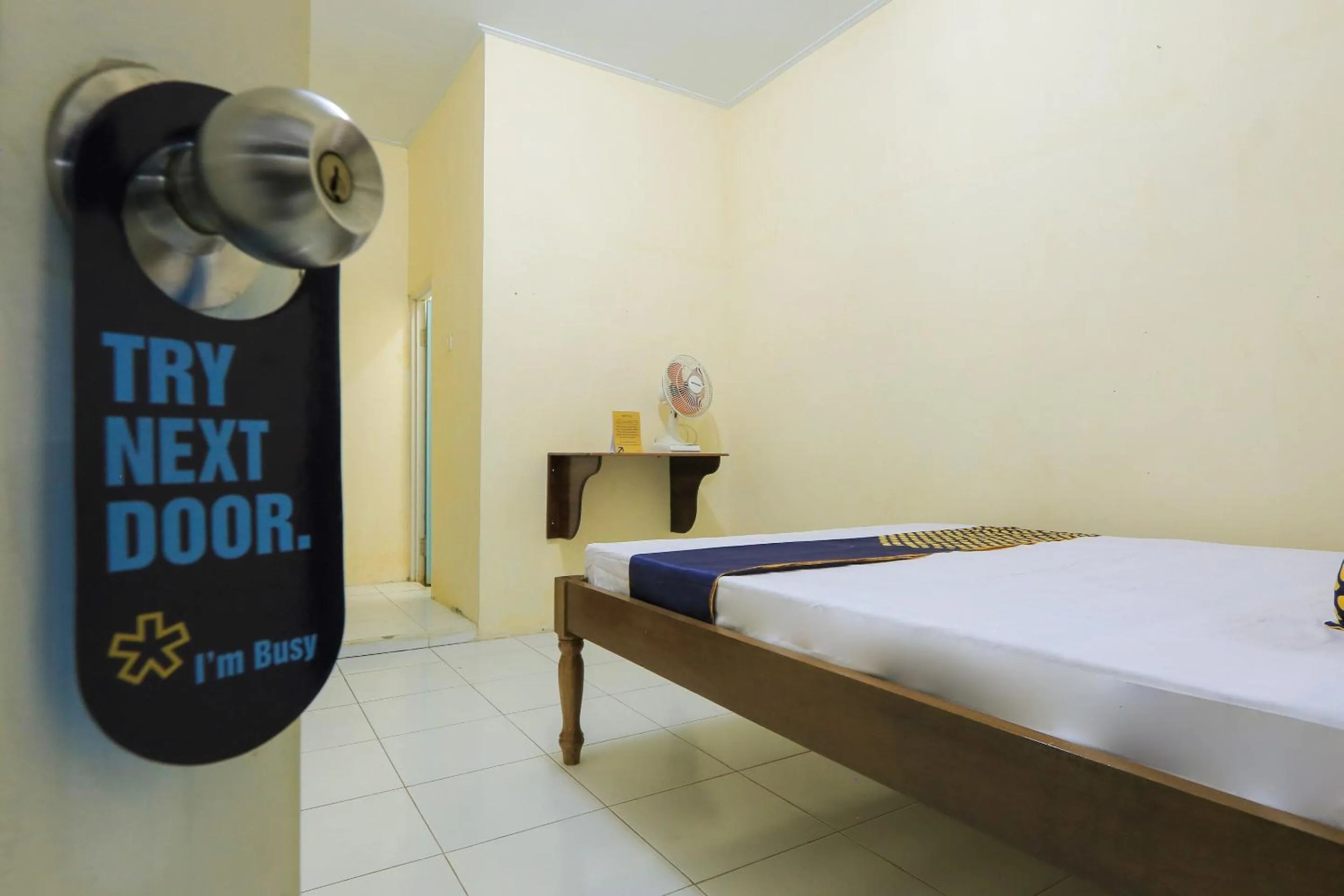 Bedroom, Bed in OYO 2371 Islami Family Residence