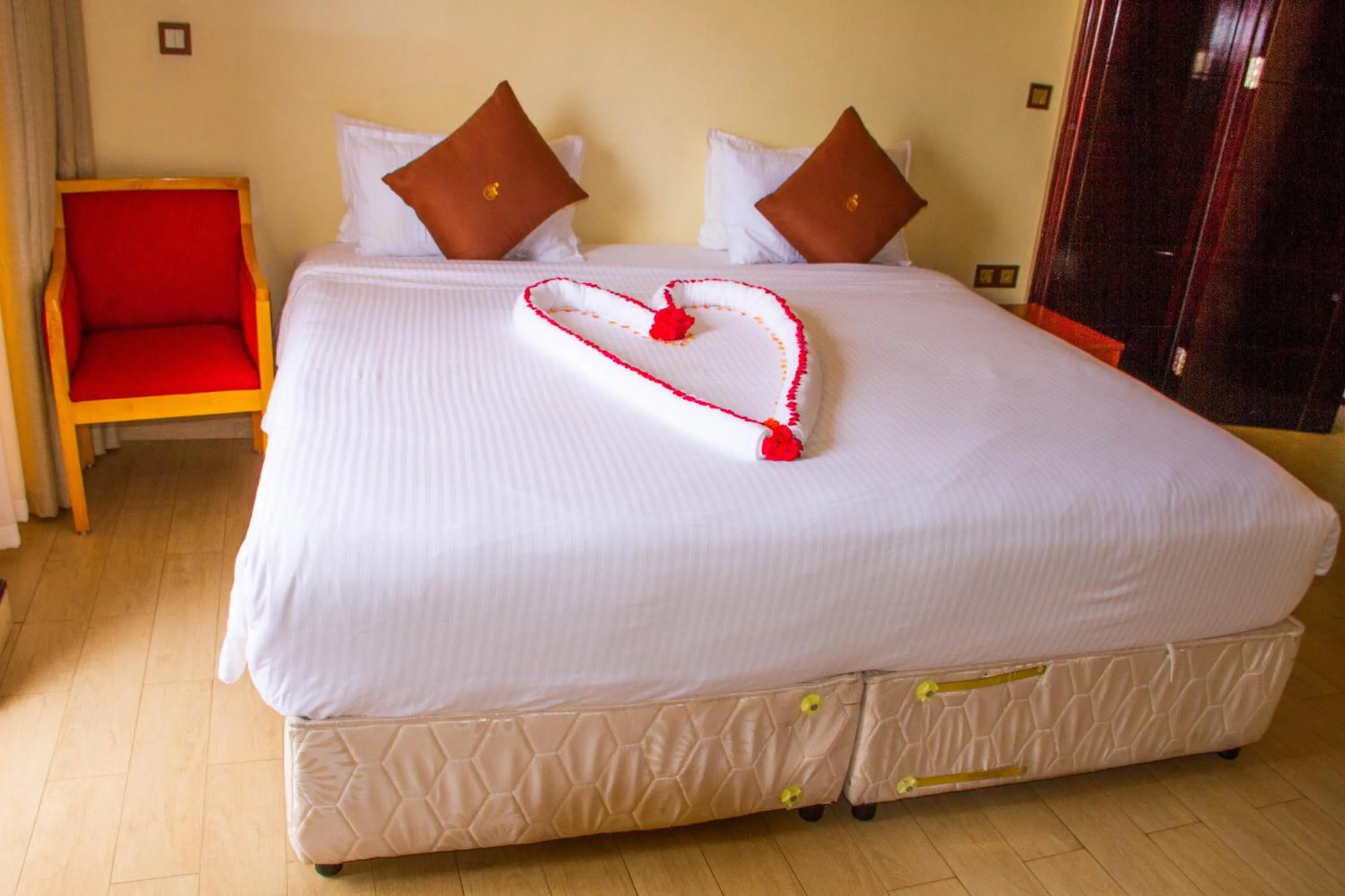 Bed in Sainte Famille Hotel