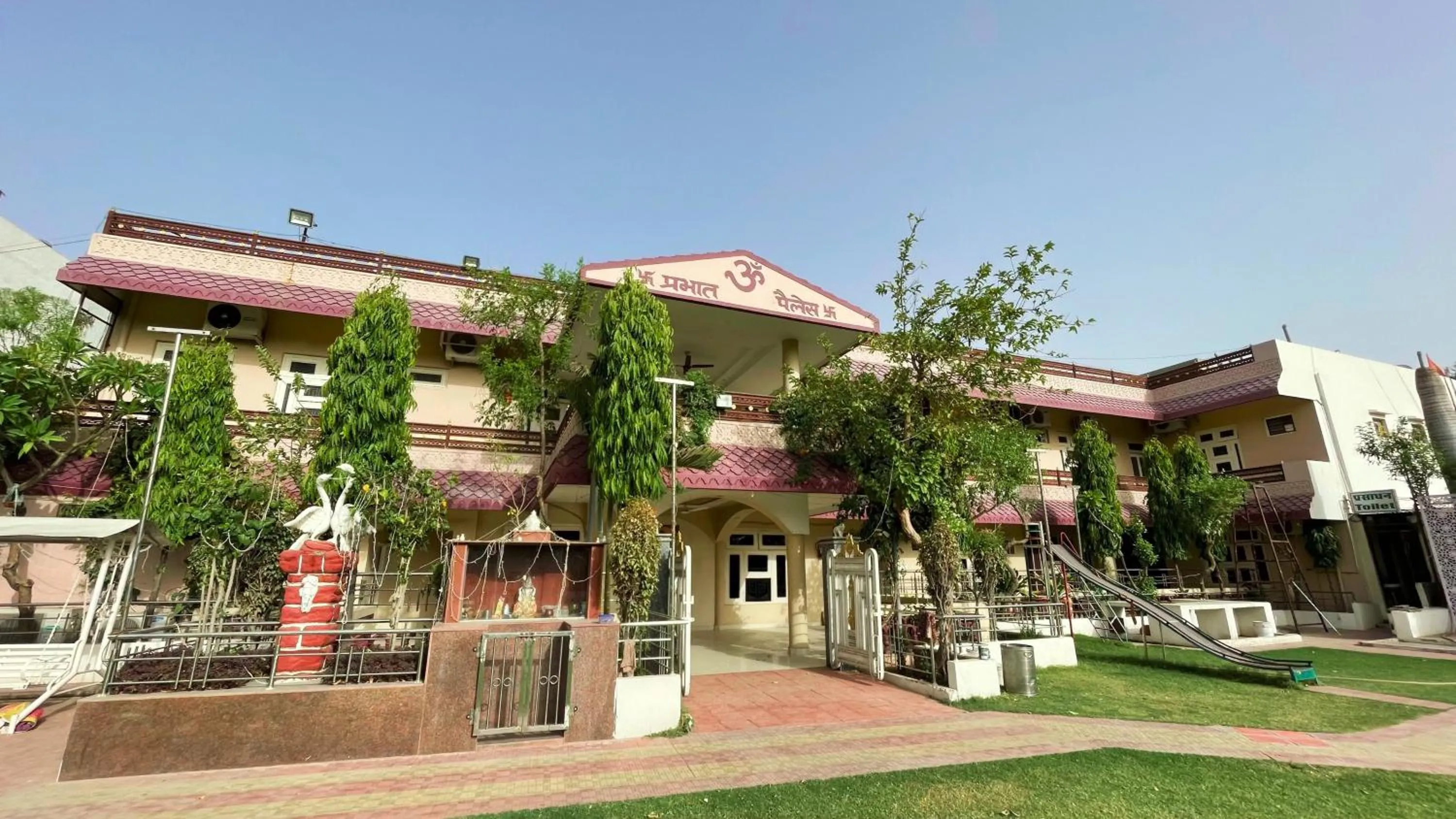 Property building in Hotel Prabhat Palace