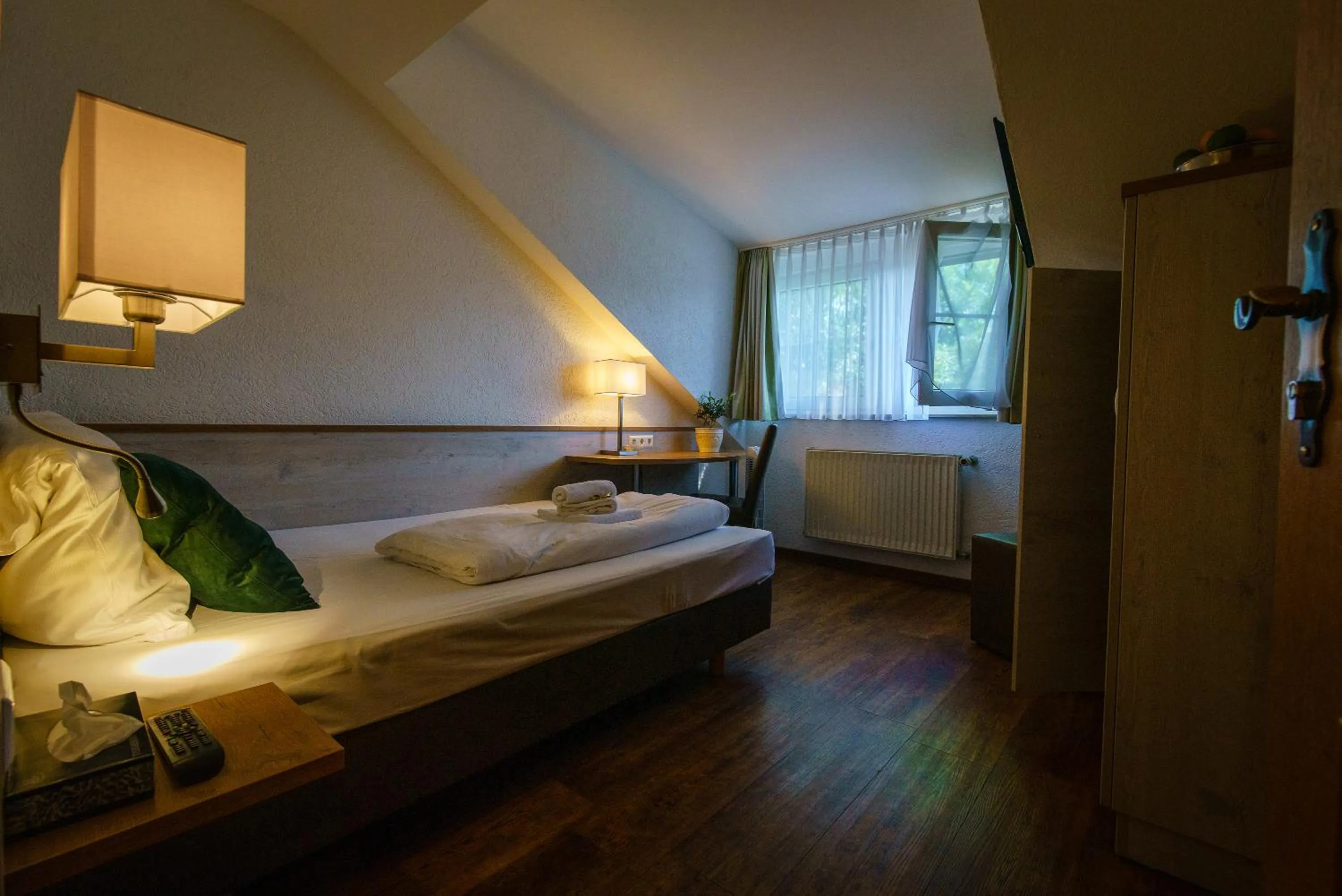 Bed in Hotel Waibstadter Hof