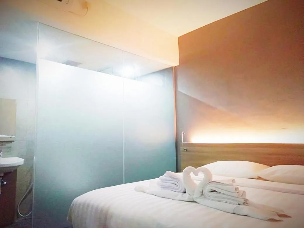 Bed in Hotel Marina Airport Semarang