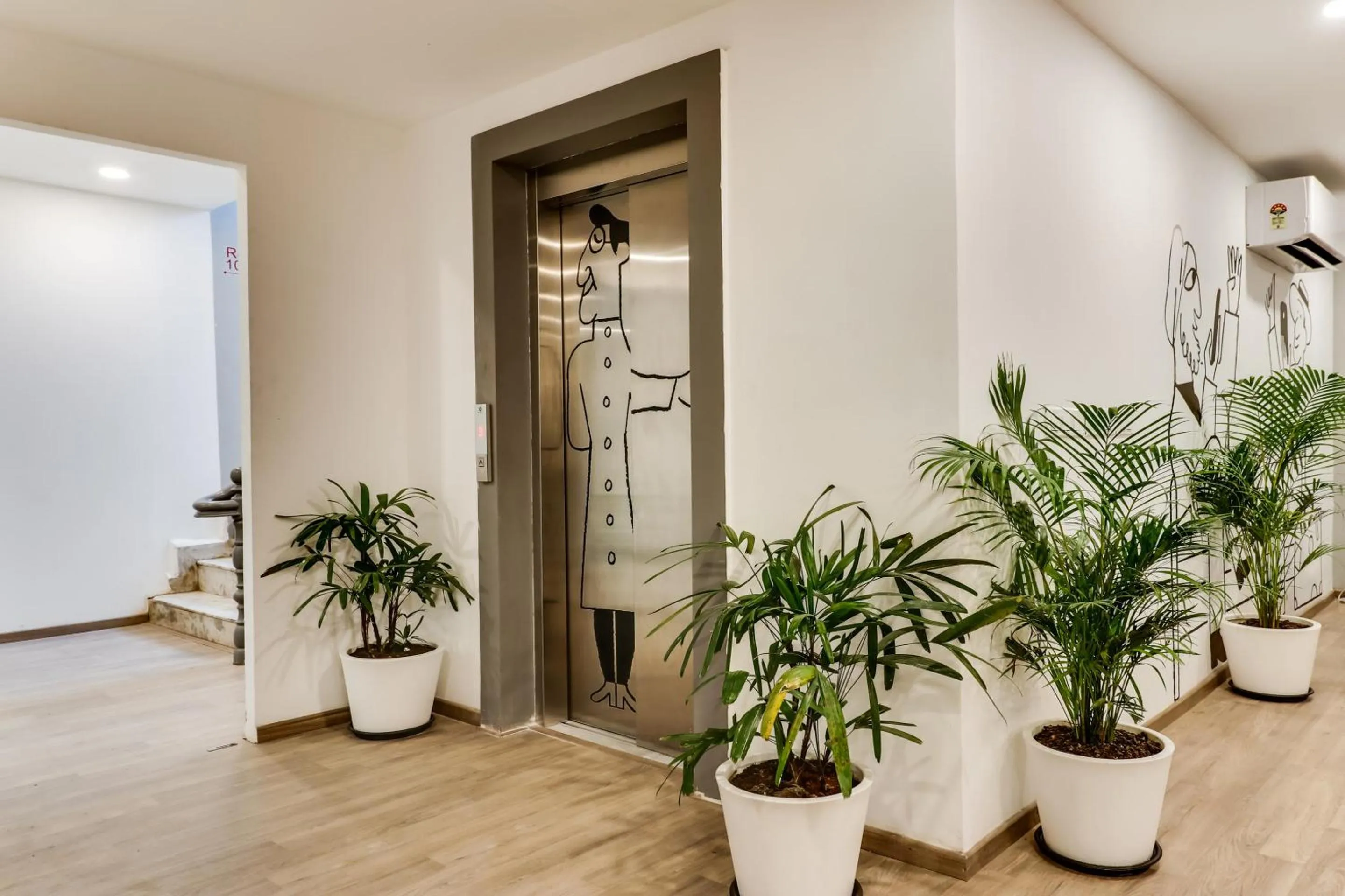 Bedroom in Super Townhouse Gandhi Hall