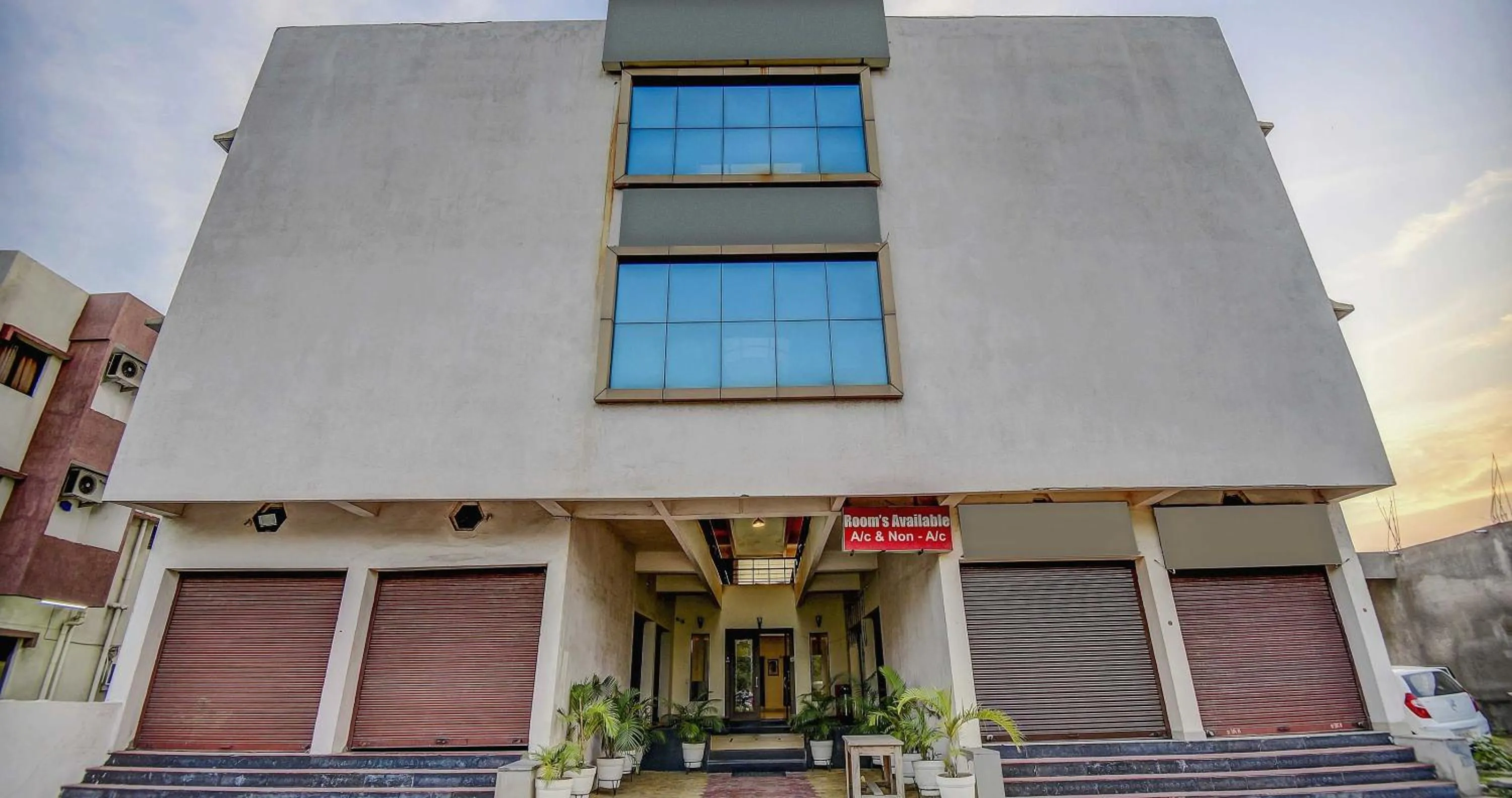 Facade/entrance in Hotel O Plus Corporate One