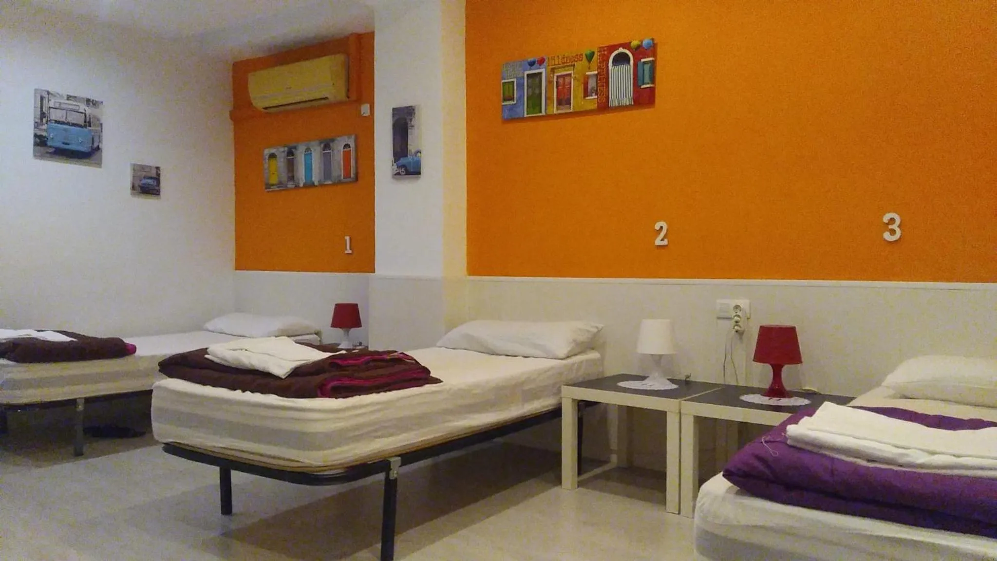 Photo of the whole room, Bed in Granada Old Town Hostel