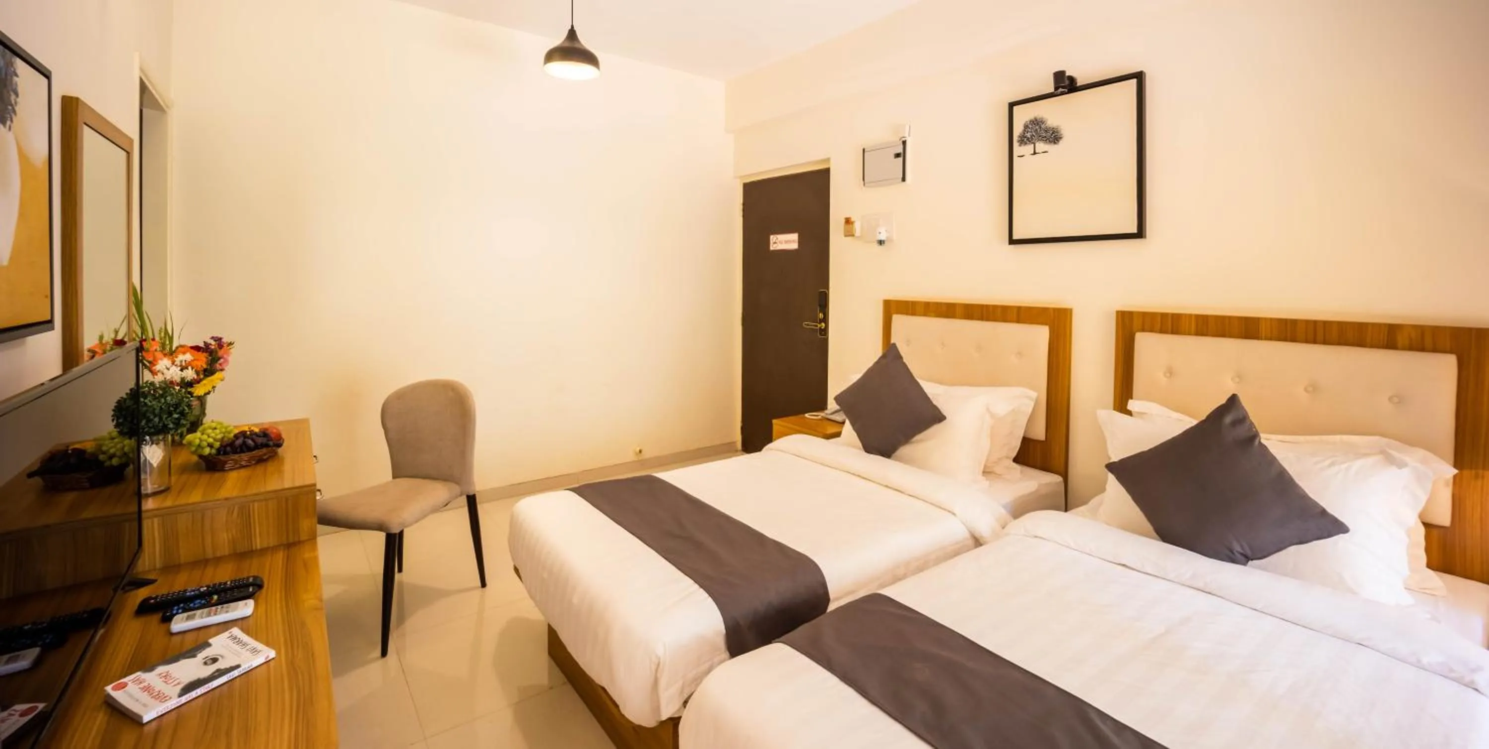 Photo of the whole room in Hotel Reemz Beach Heaven , Anjuna