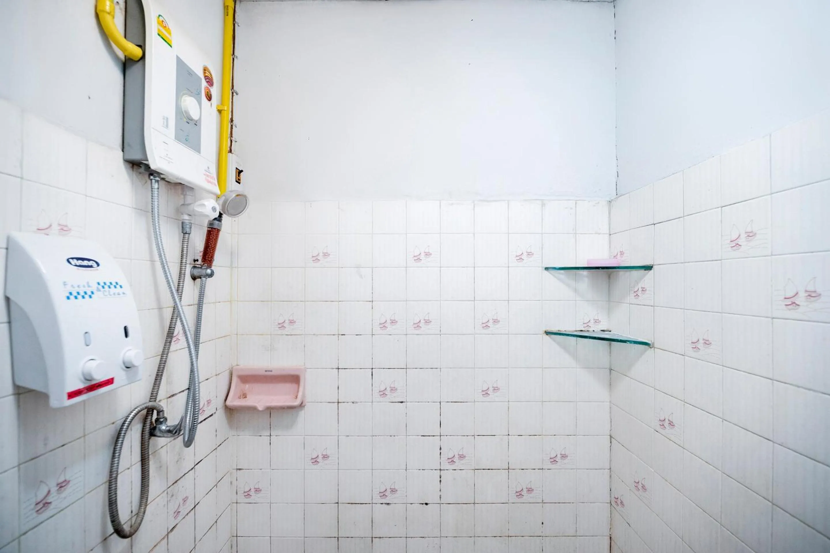 Bathroom in Ali Hostel