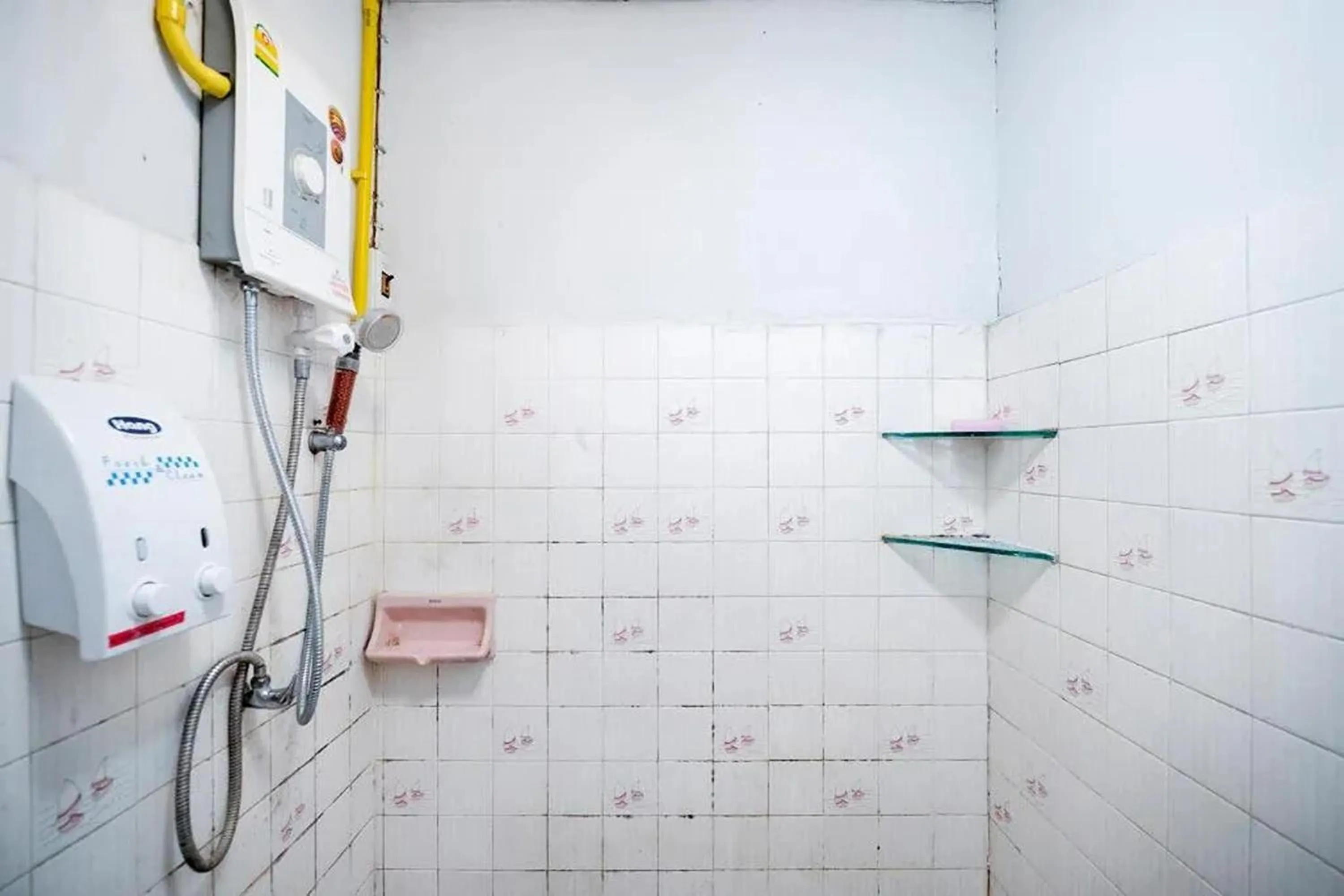 Bathroom in Ali Hostel