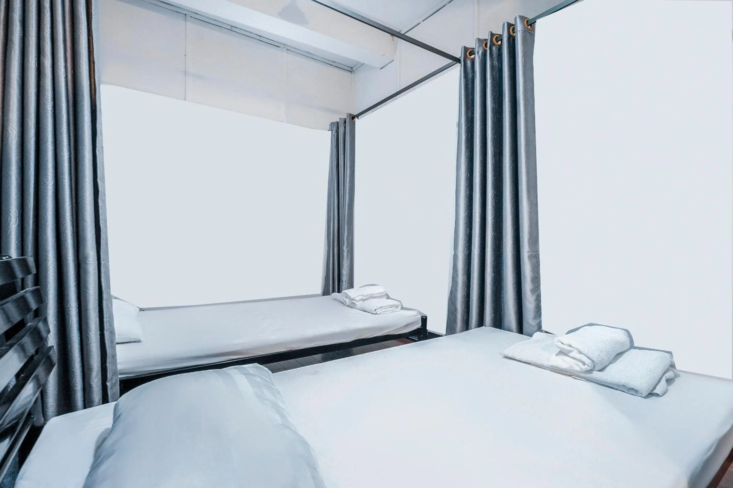 Bedroom, Bed in Ali Hostel