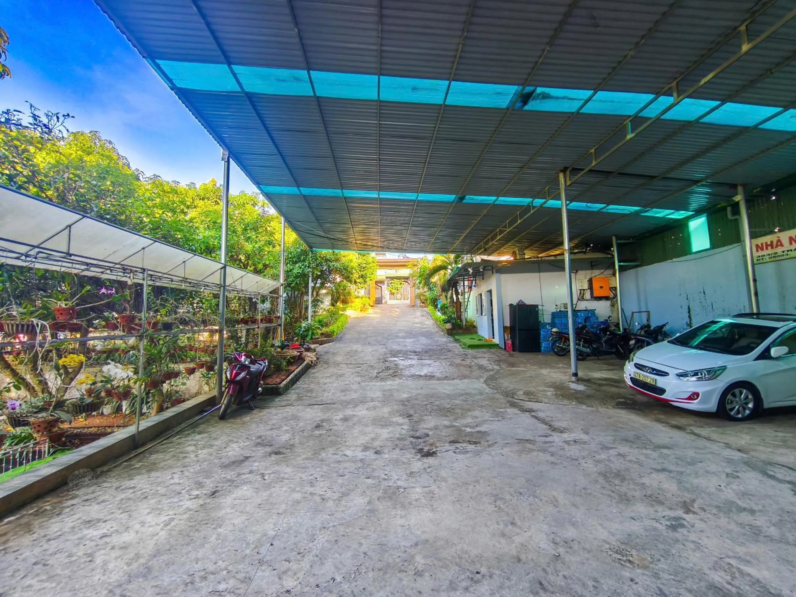 Parking in Nhà Nghỉ THẢO NGUYÊN XANH