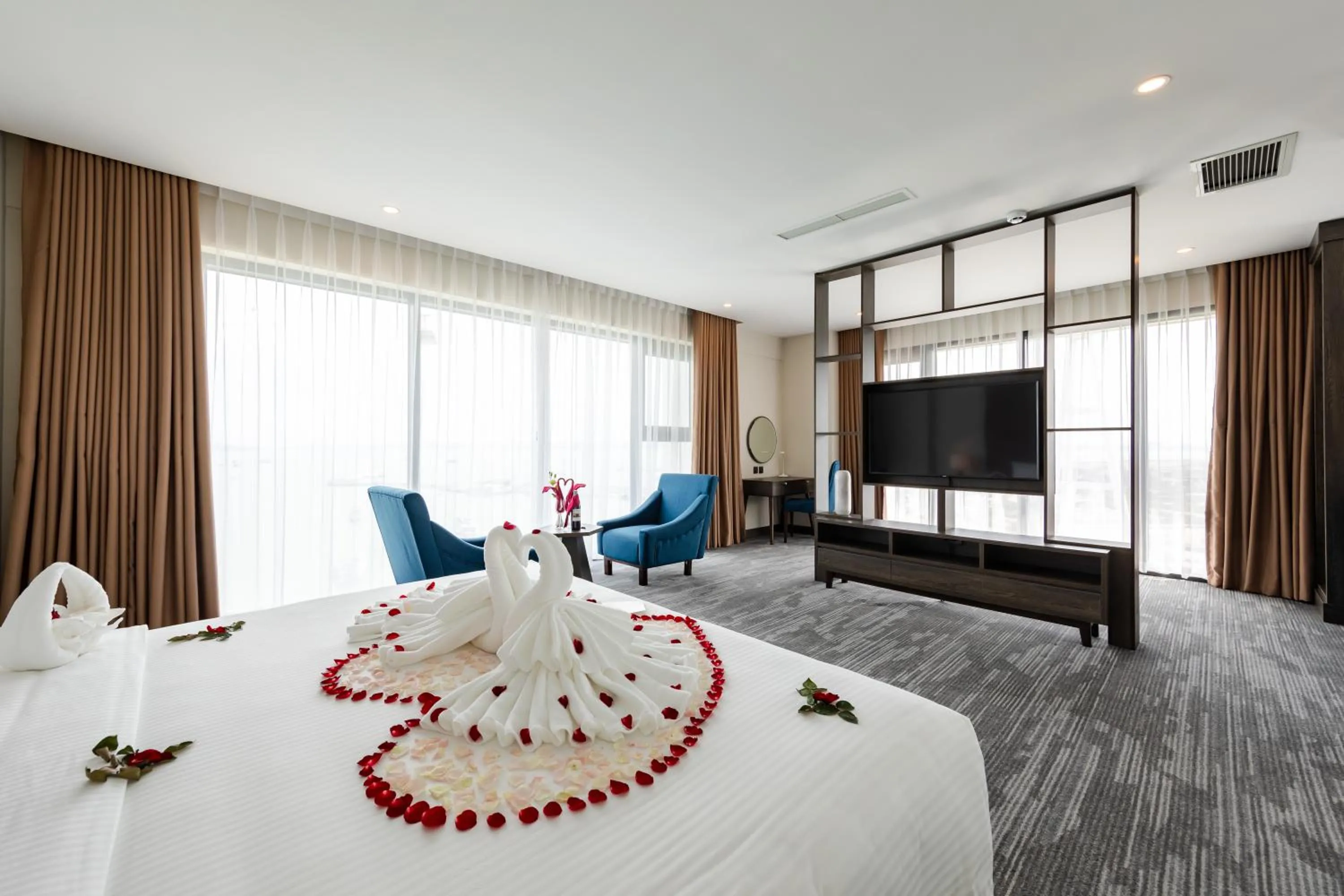 Bed in Muong Thanh Grand Bai Chay