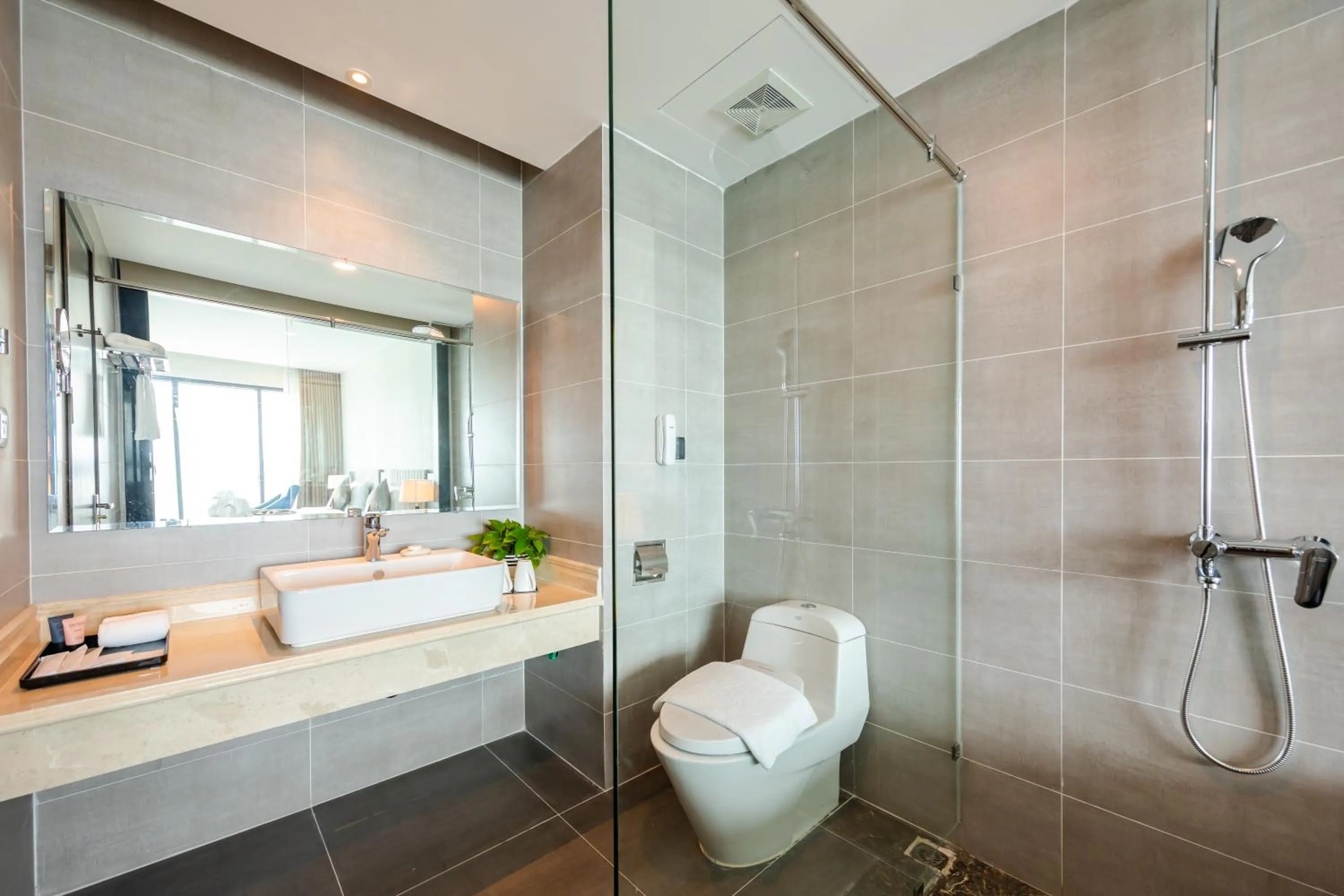 Muong Thanh Grand Bai Chay