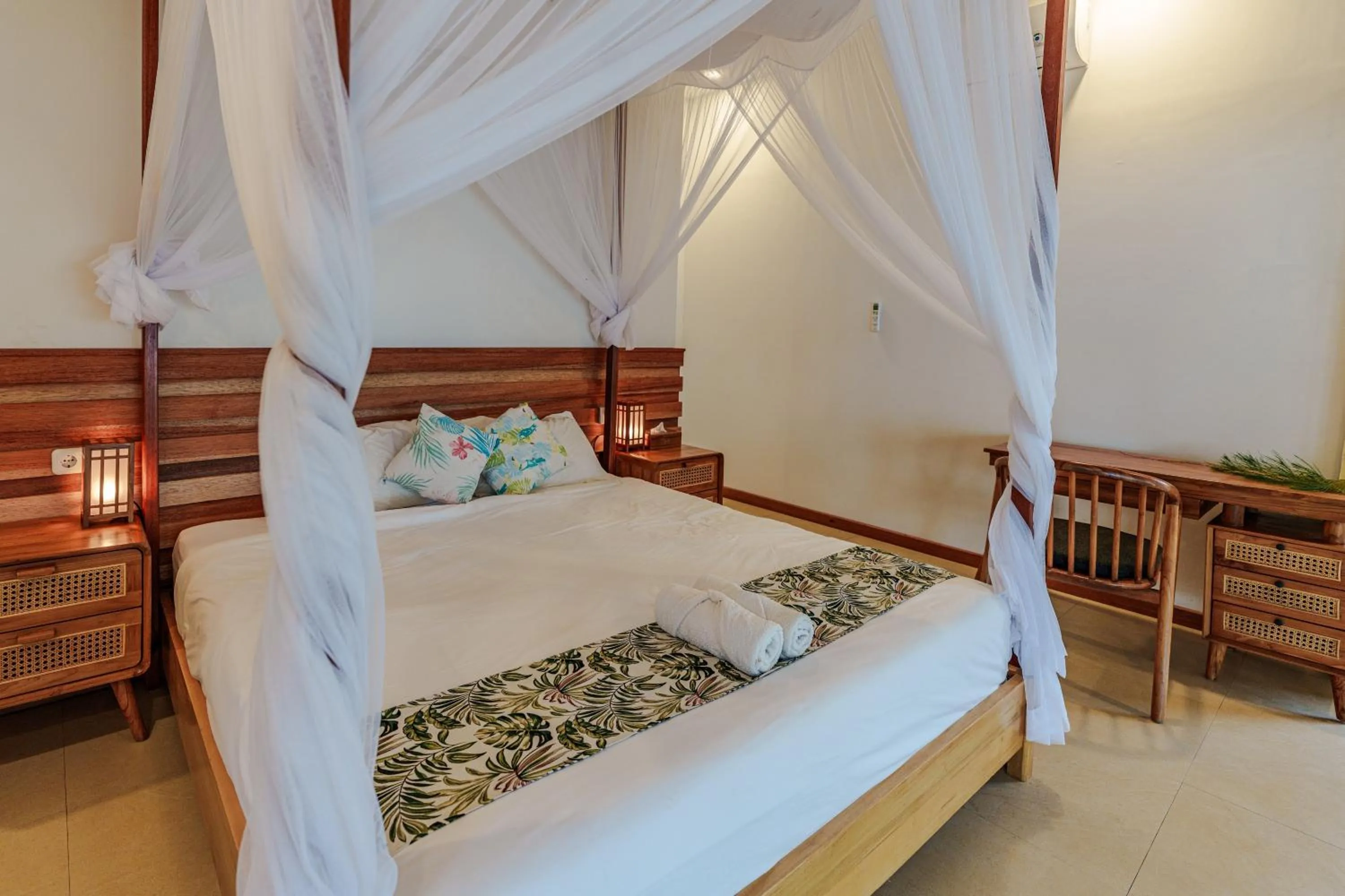 Bed in Reconnect - Private Island Resort & Dive Center Togean - Buka Buka Island