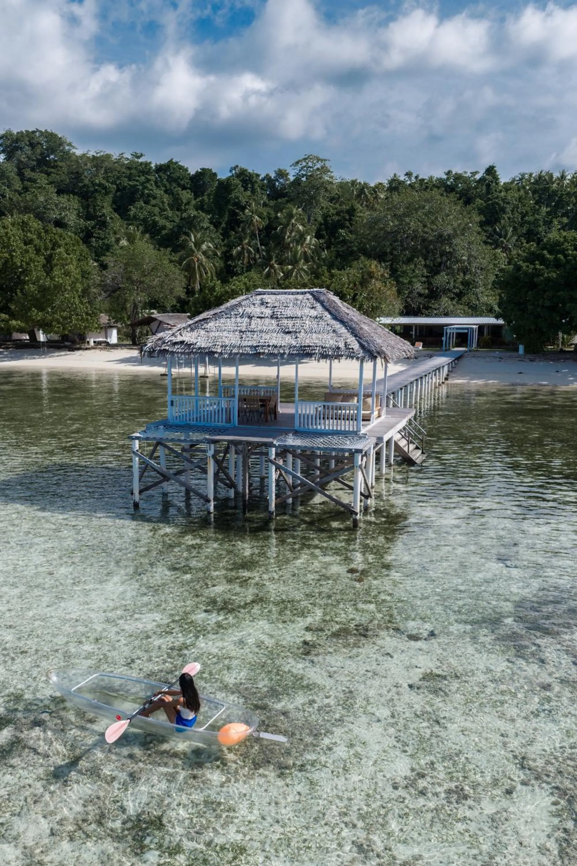 Reconnect - Private Island Resort & Dive Center Togean - Buka Buka Island
