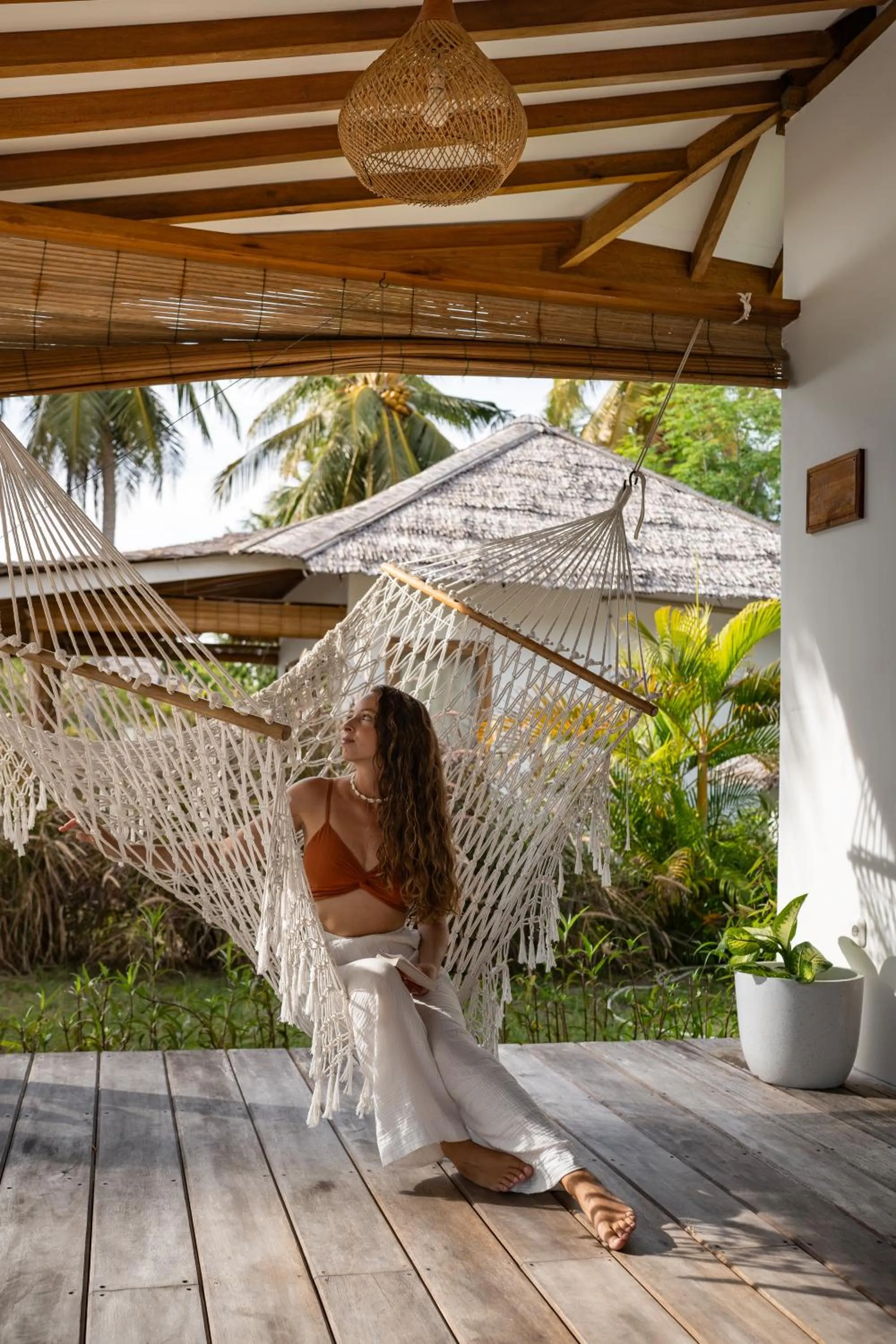 Reconnect - Private Island Resort & Dive Center Togean - Buka Buka Island