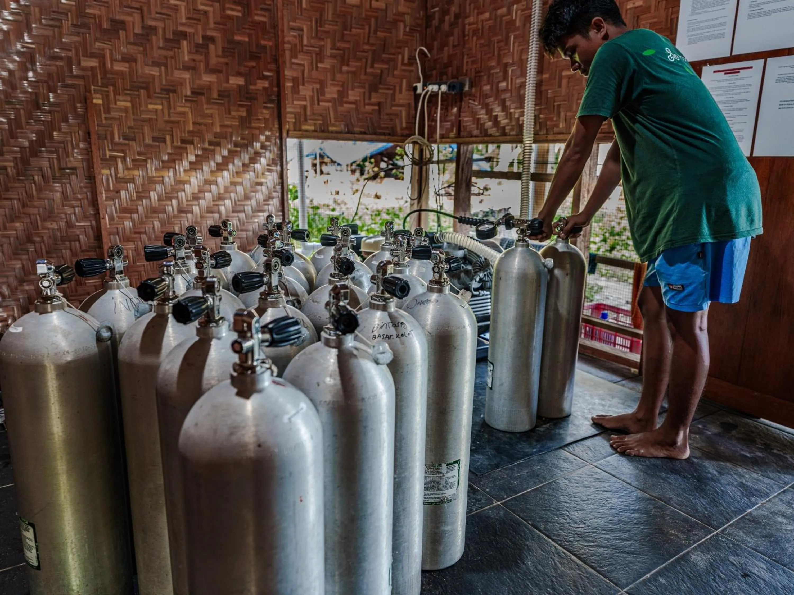 Reconnect - Private Island Resort & Dive Center Togean - Buka Buka Island