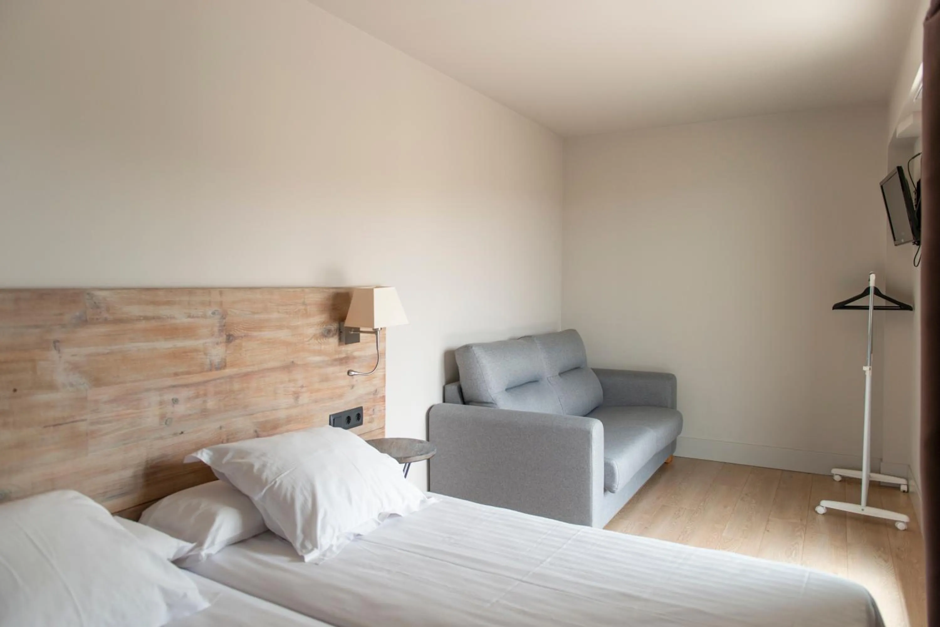 Photo of the whole room, Bed in Arrels d'Emporda