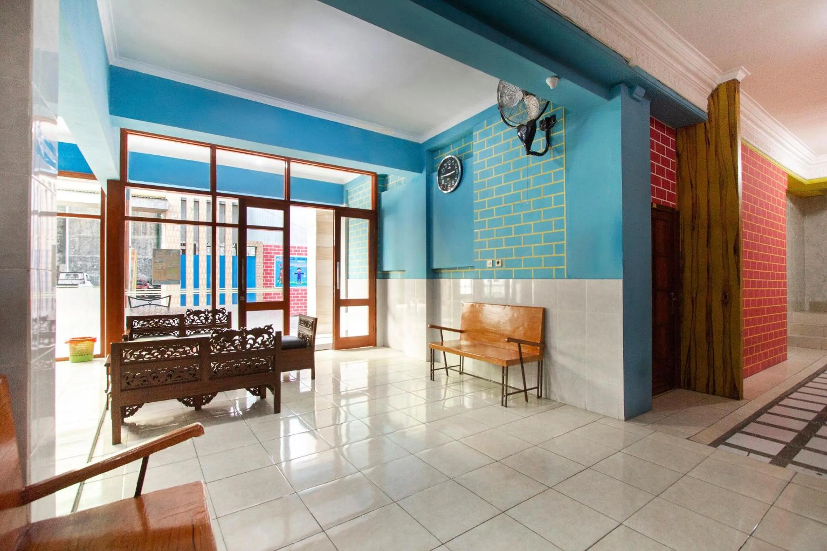 Lobby or reception in OYO Life 3720 Homestay Gayatri Janti