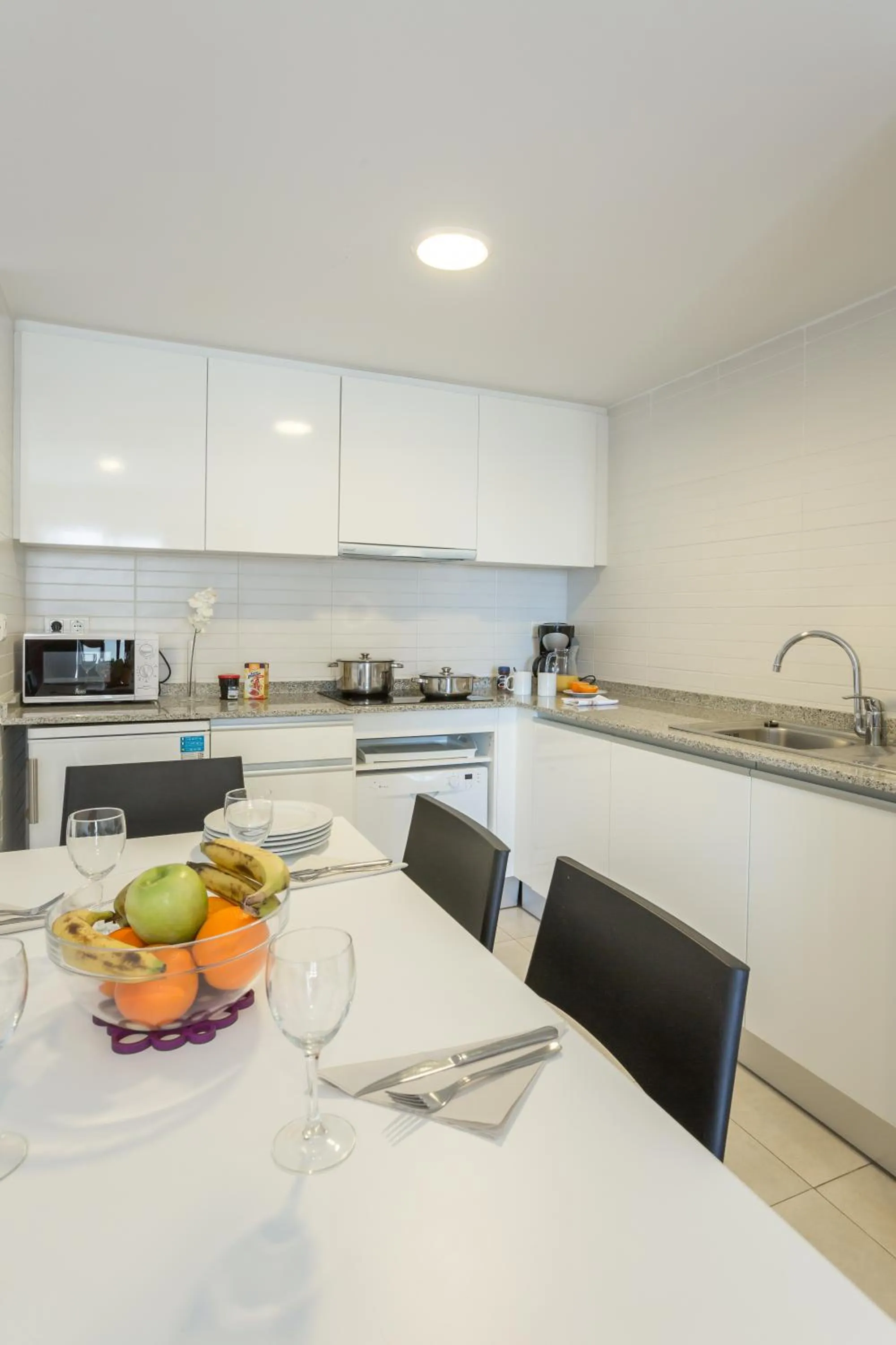 Dining area in Pierre & Vacances Benidorm Levante - Adults Recommended