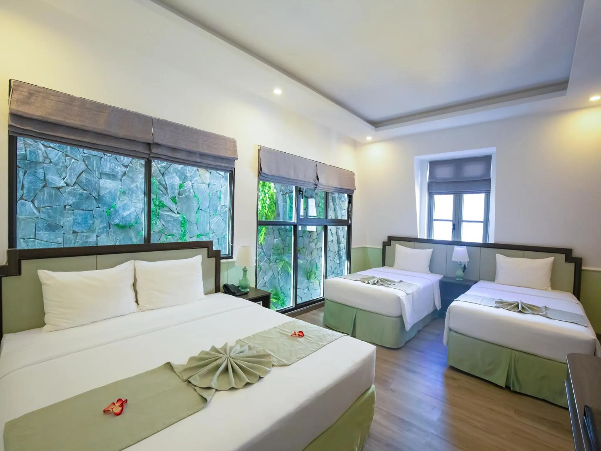 Triple Room with View in Paralia Khem Beach Phu Quoc Hotel