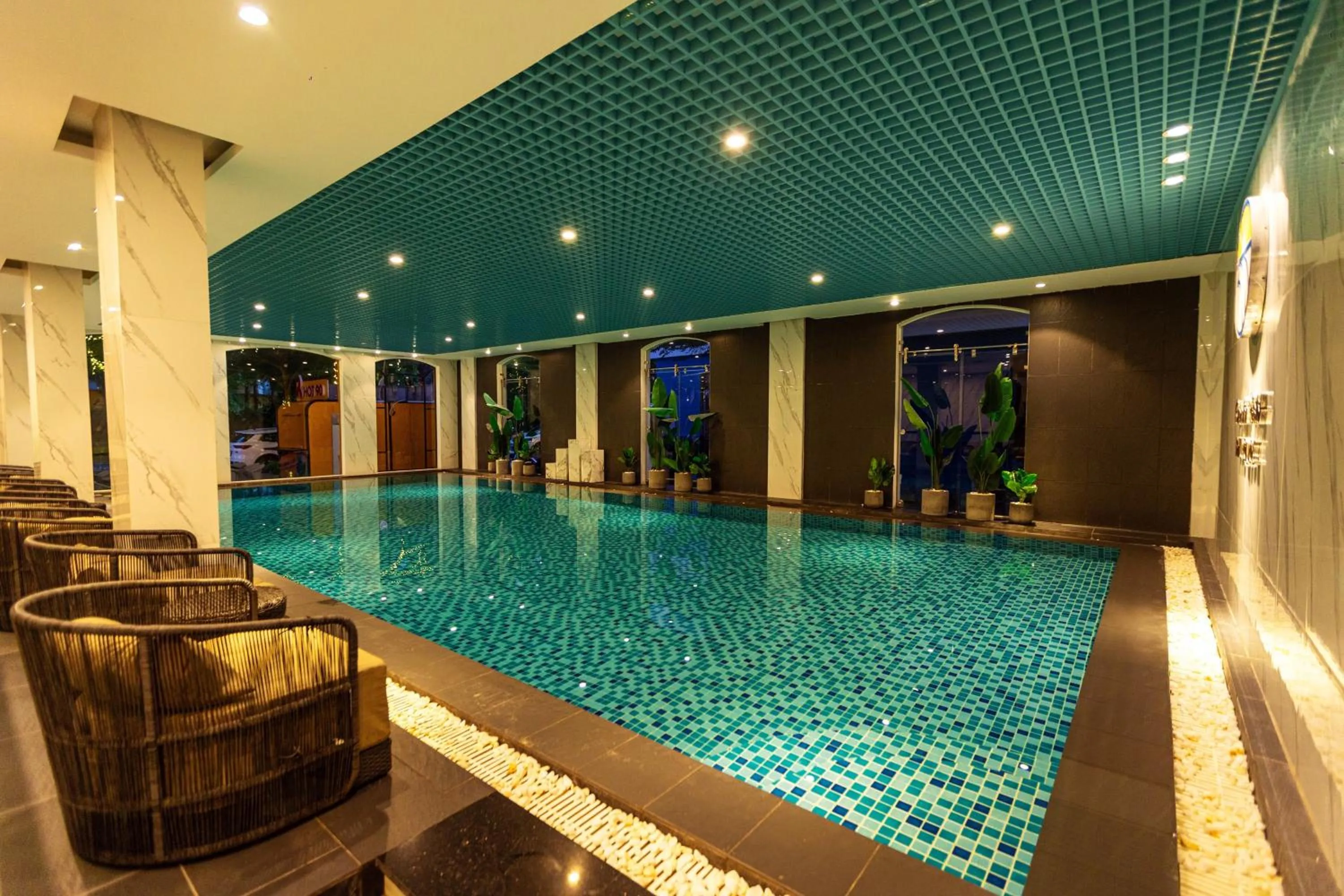 Swimming pool in Paralia Khem Beach Phu Quoc Hotel